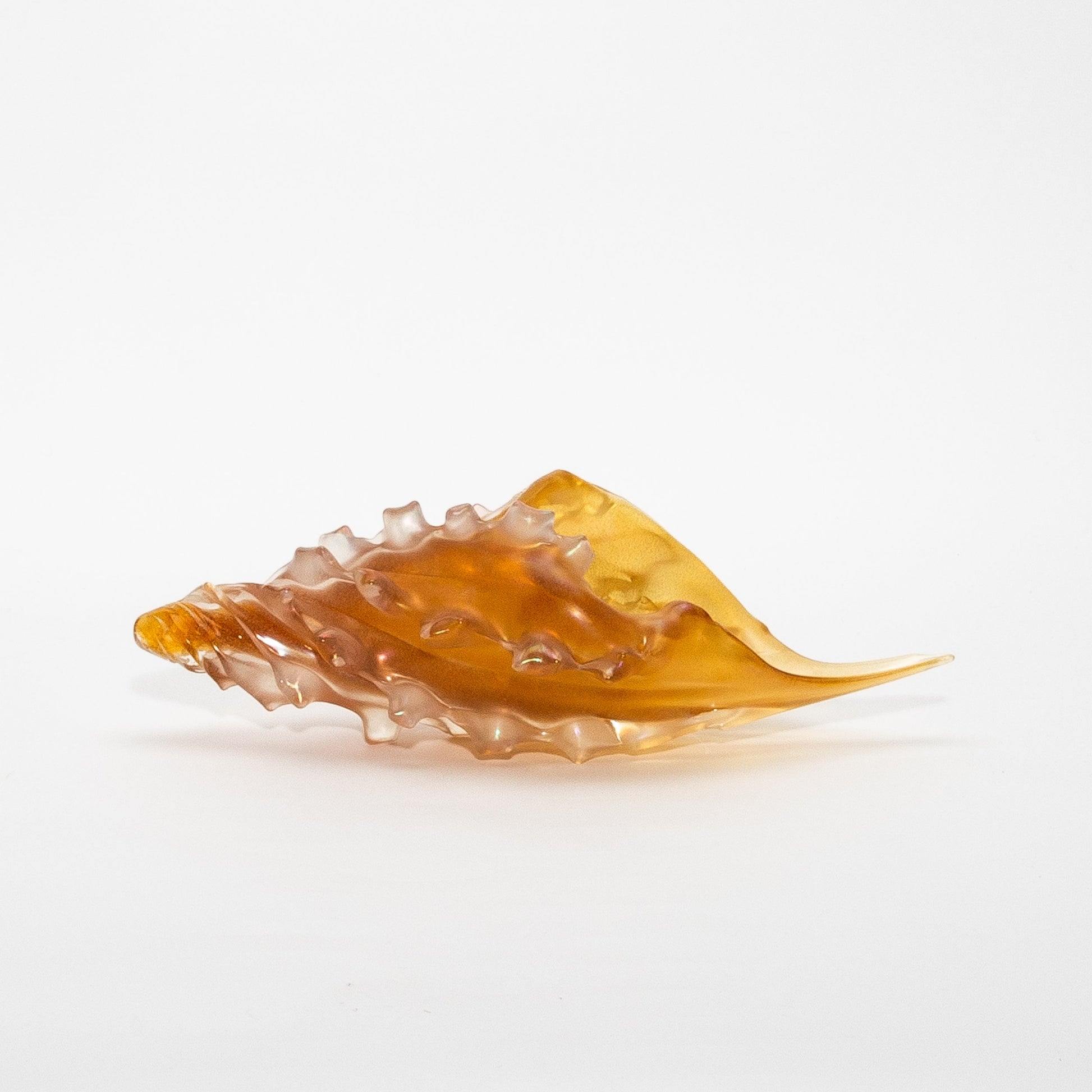 Hand-Blown Murano Shell in Amber with 24-karat Gold Dust