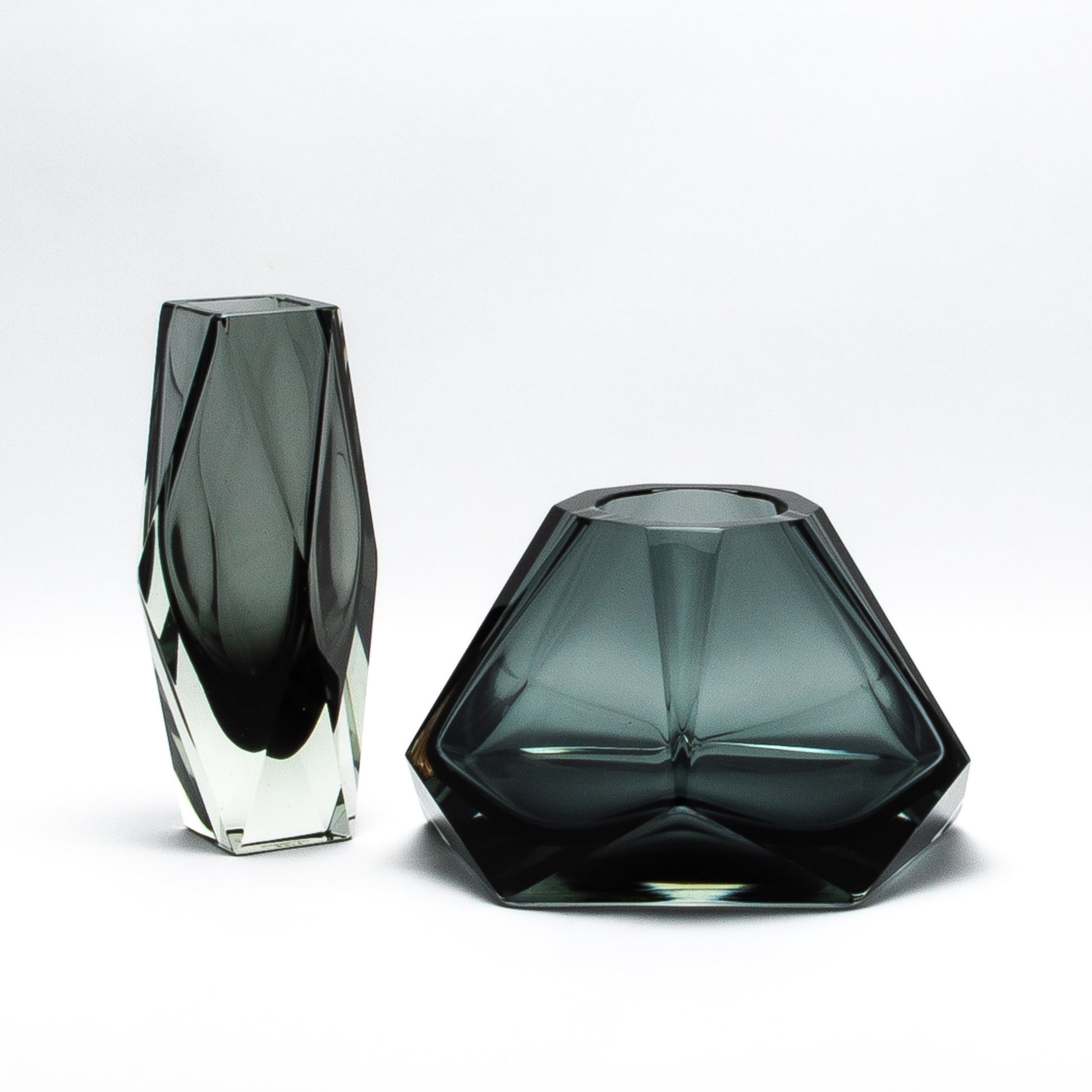 Murano Briolette Vase in Grey
