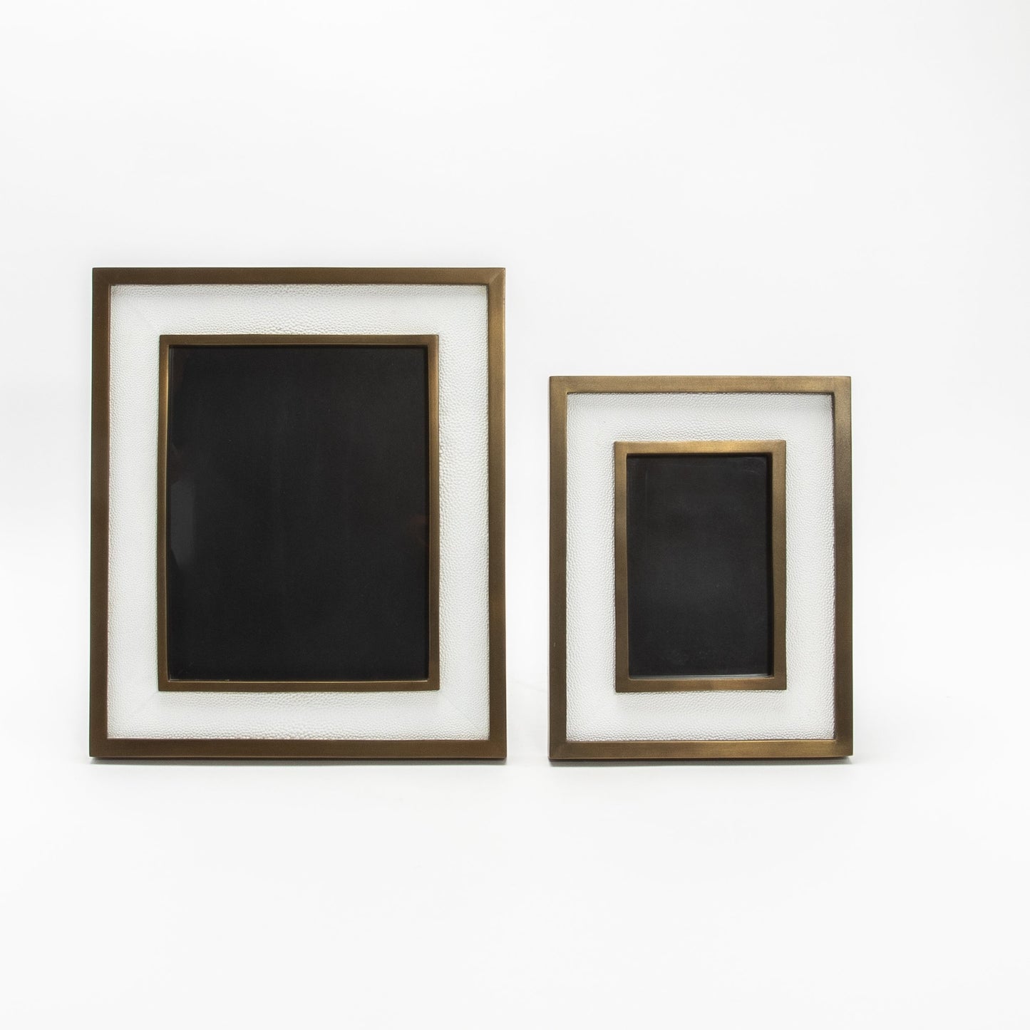 Picture Frame in White Shagreen with Brass Details by KIFU Paris
