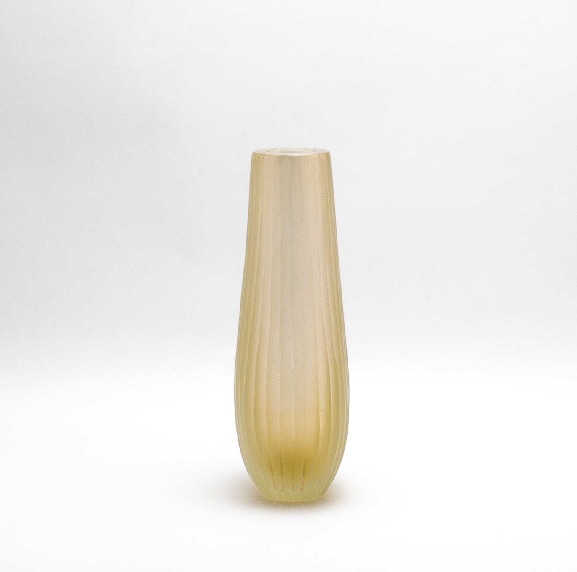 Murano Supreme Vase in Clear with 24-karat Gold Flecks