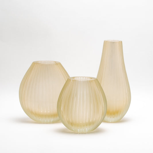 Murano Supreme Vase in Clear with 24-karat Gold Flecks