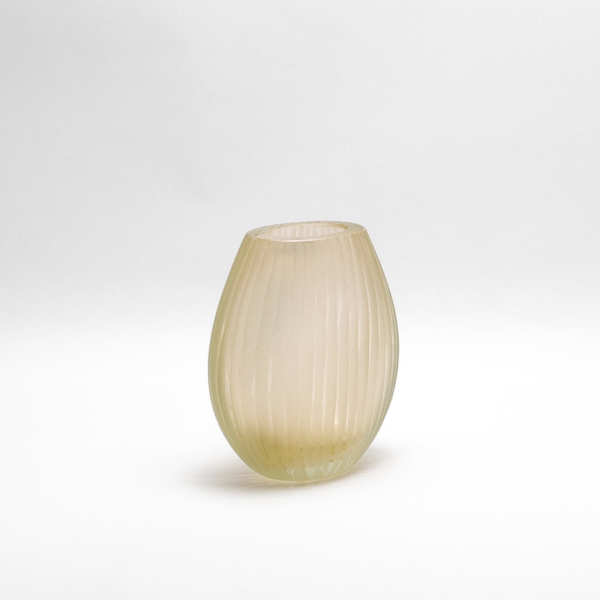 Murano Supreme Vase in Clear with 24-karat Gold Flecks