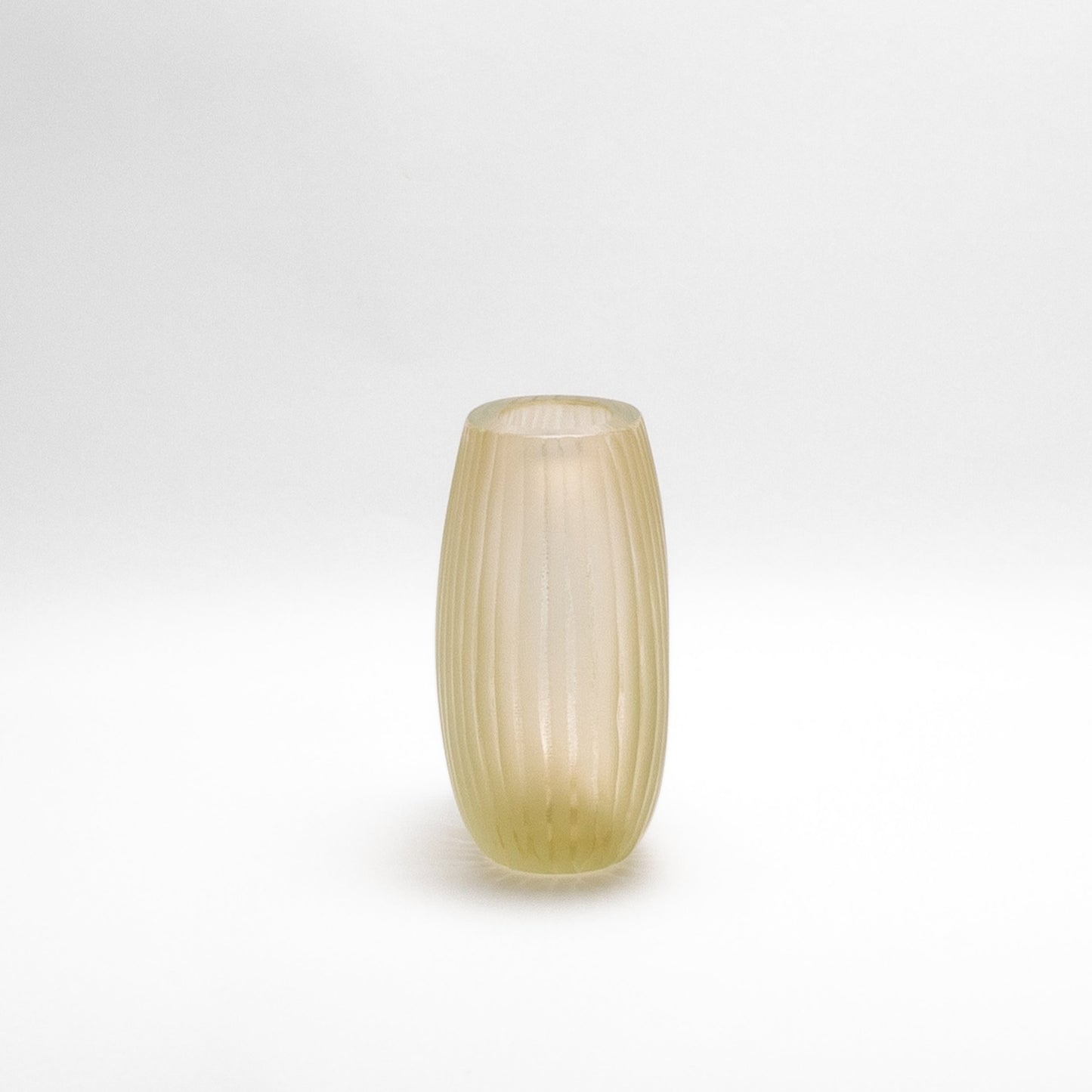 Murano Supreme Vase in Clear with 24-karat Gold Flecks
