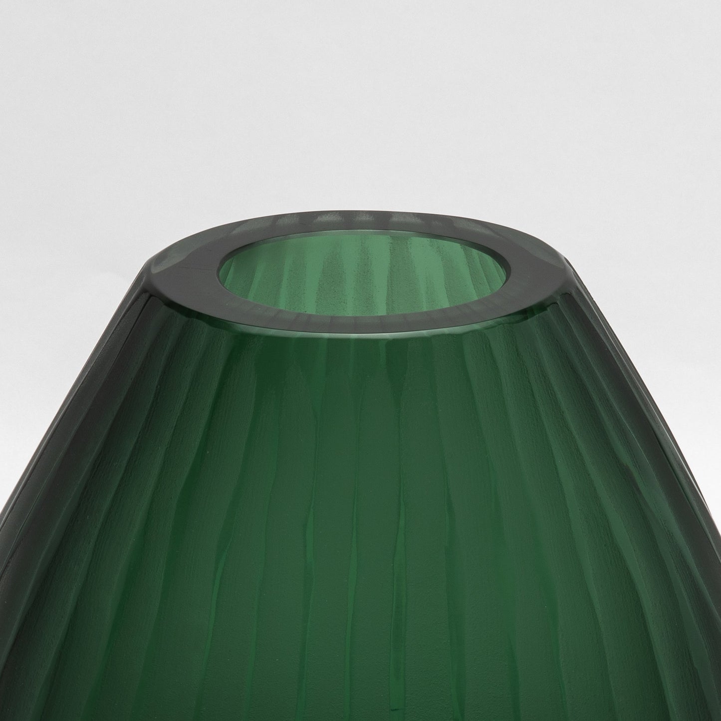 Murano Supreme Vase in Emerald Green