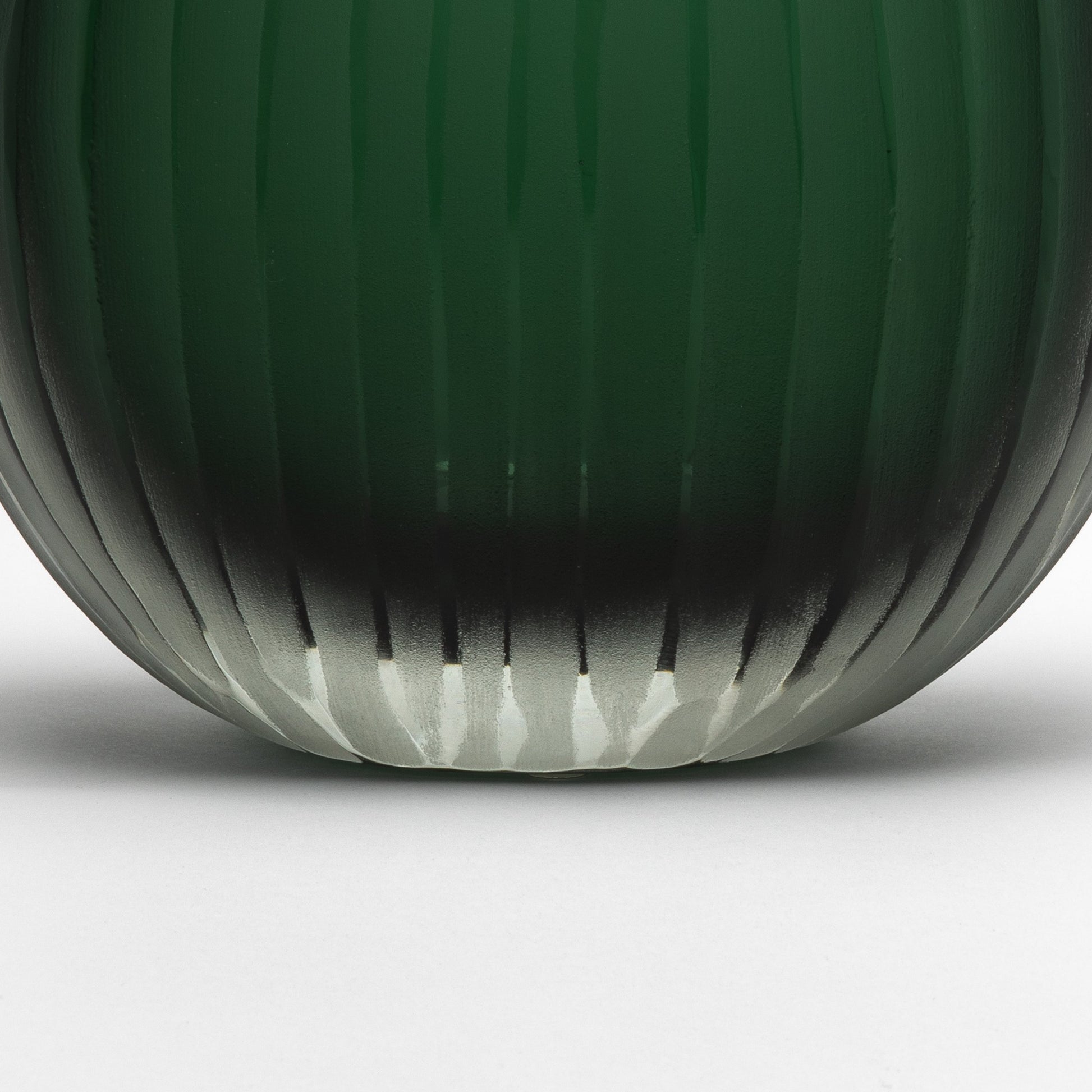 Murano Supreme Vase in Emerald Green