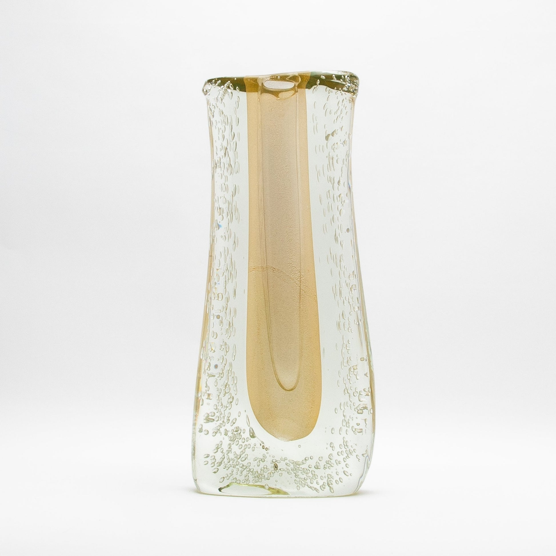 Murano Fluid Vase in Clear with 24-karat Gold Flecks and Bubble Details