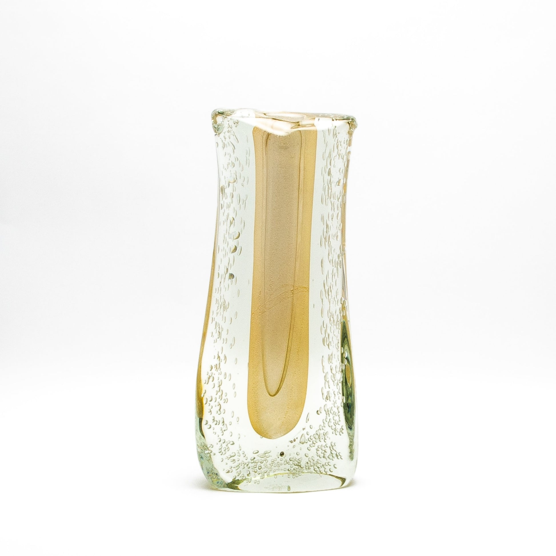 Murano Fluid Vase in Clear with 24-karat Gold Flecks and Bubble Details