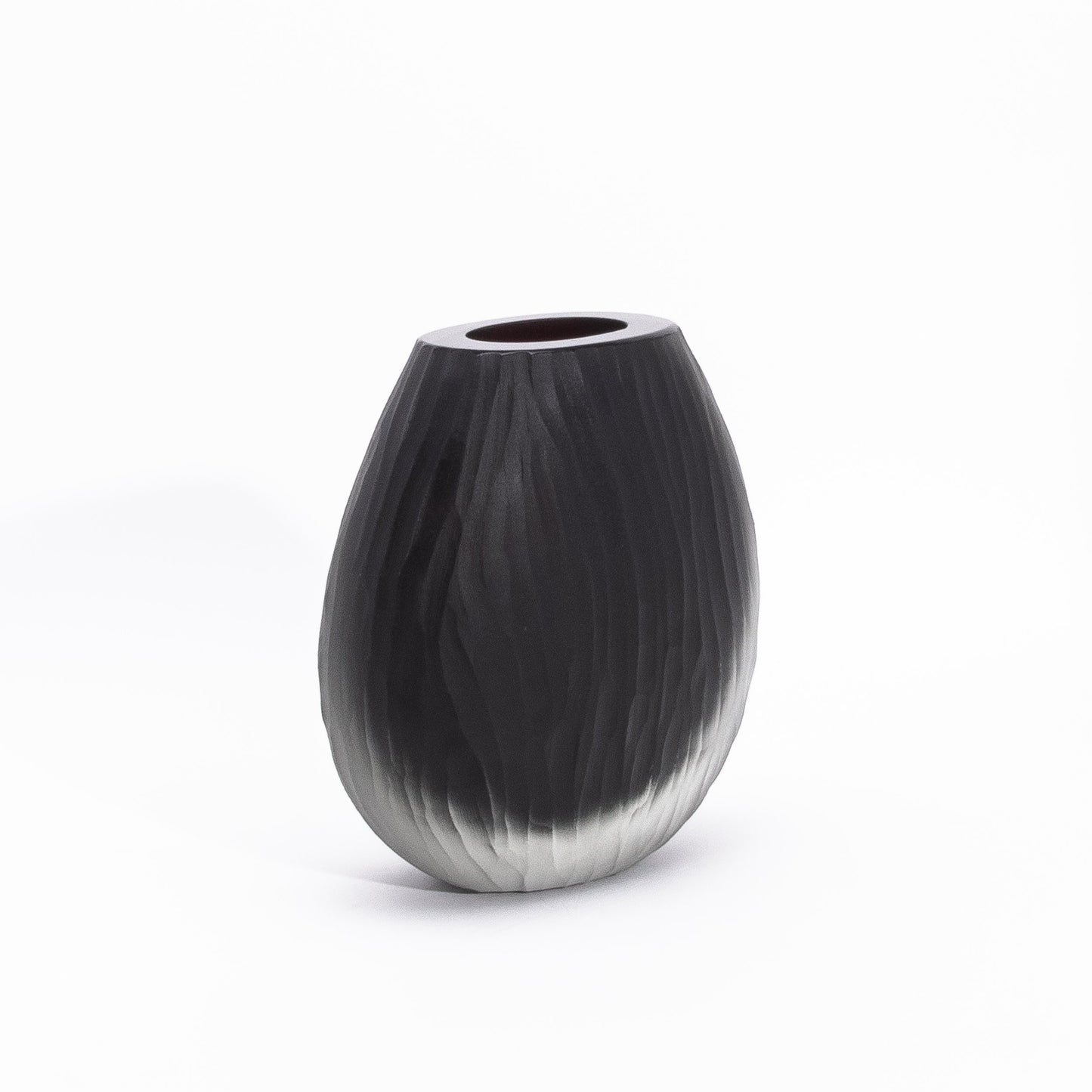 Murano Supreme Vase in Onyx Black