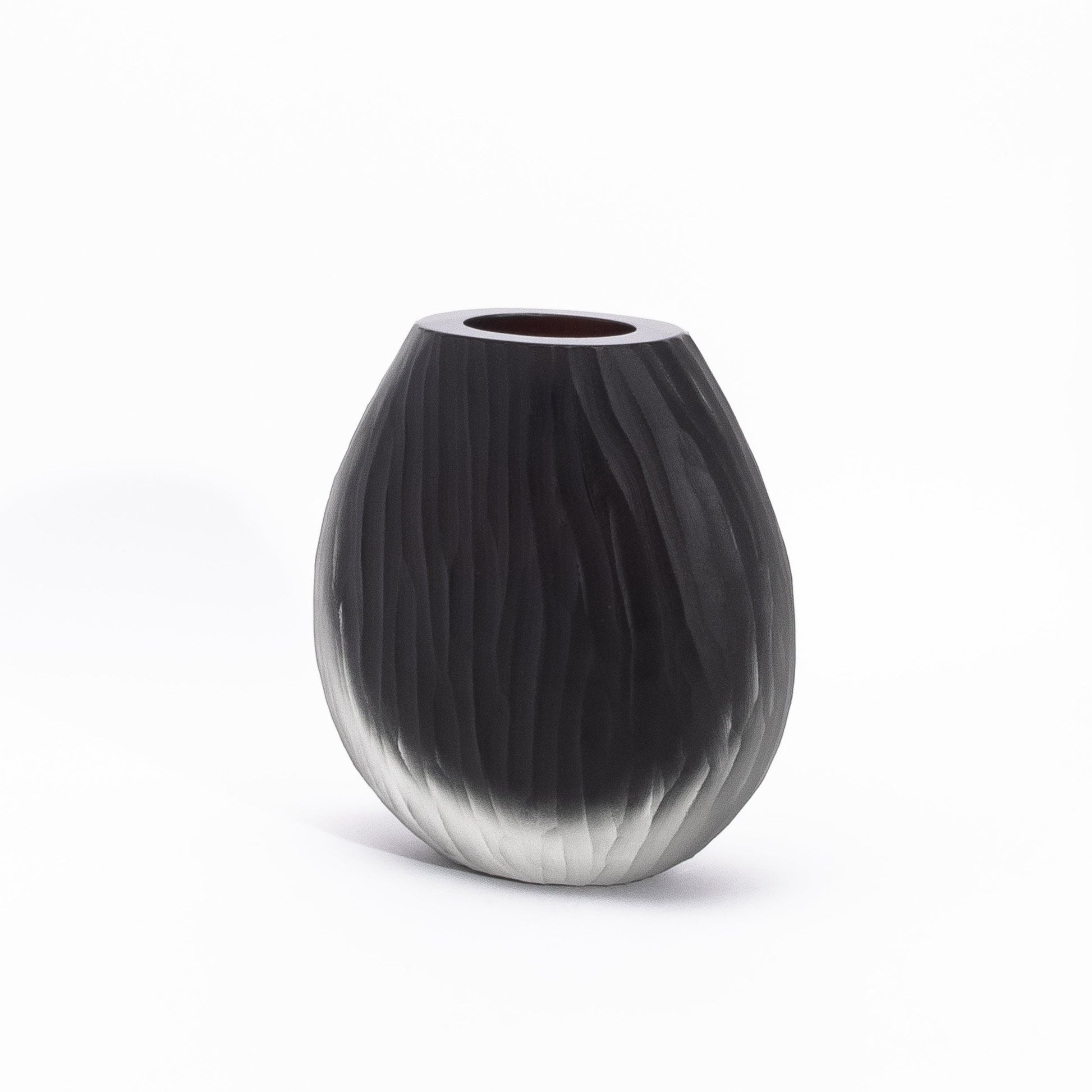 Murano Supreme Vase in Onyx Black