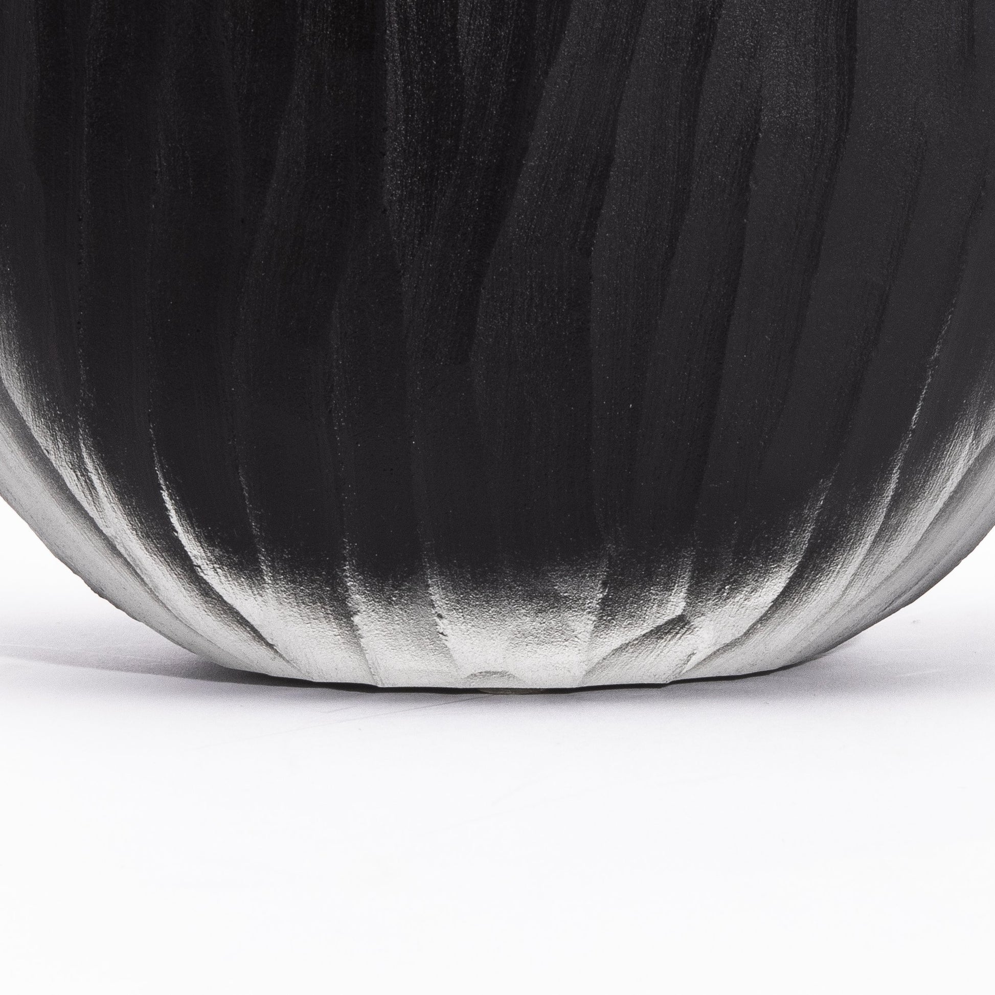 Murano Supreme Vase in Onyx Black