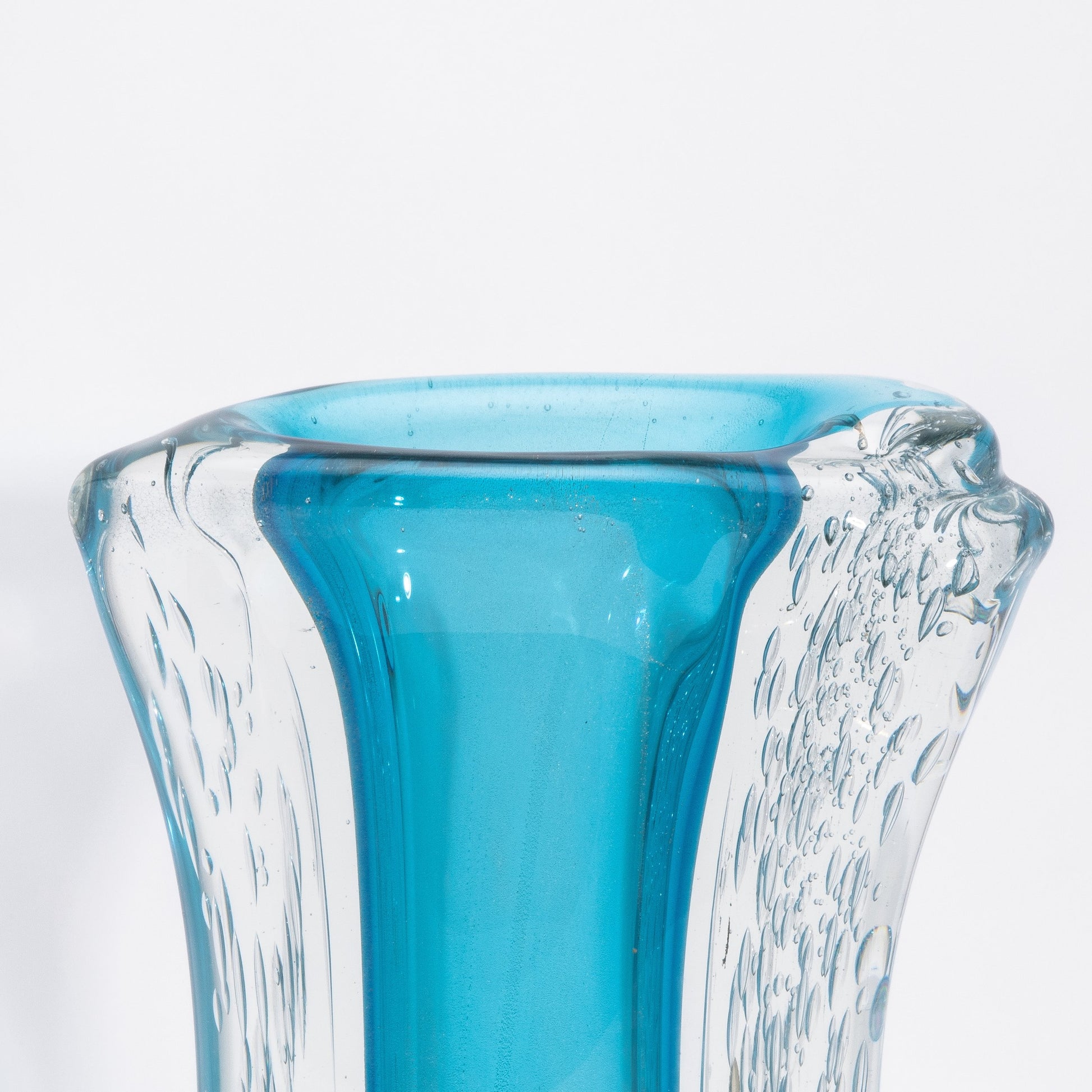 Murano Modern Fluid Vase in Aquamarine Blue with Bubbles