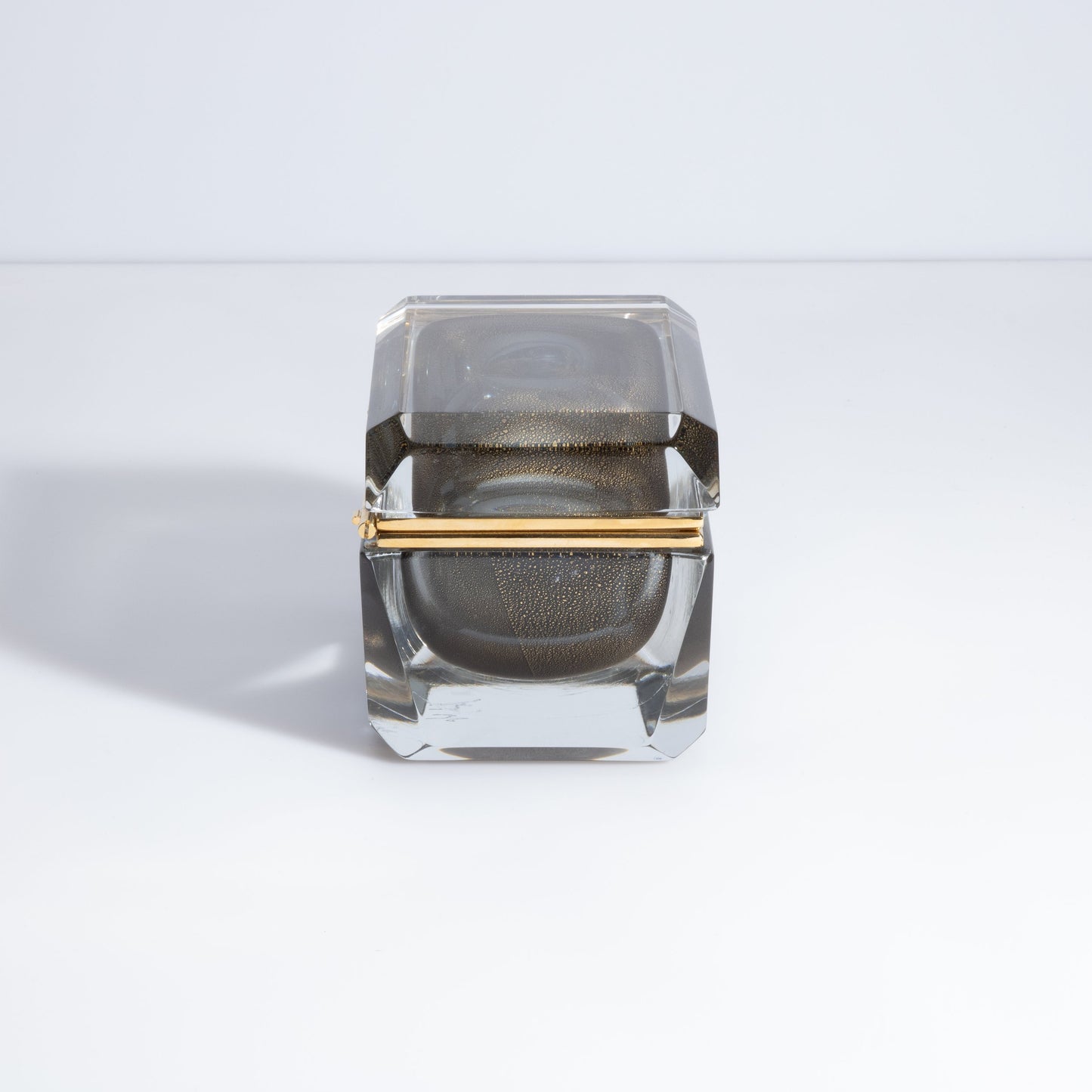 Murano Box with Brass Fittings in Grey with 24-Karat Gold Flecks
