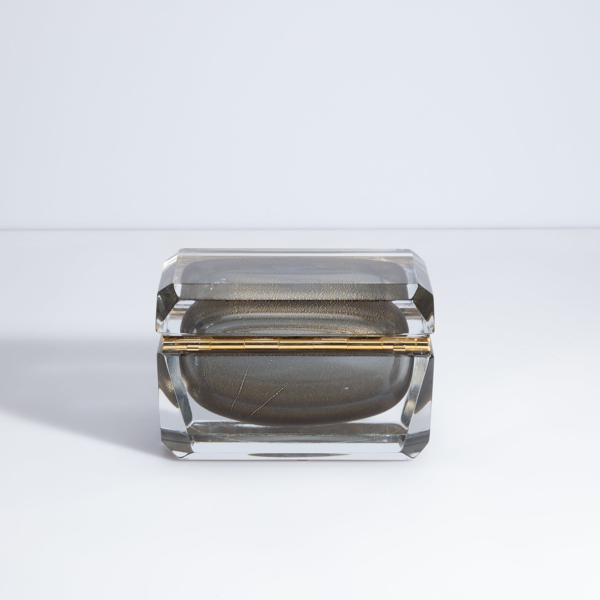 Murano Box with Brass Fittings in Grey with 24-Karat Gold Flecks