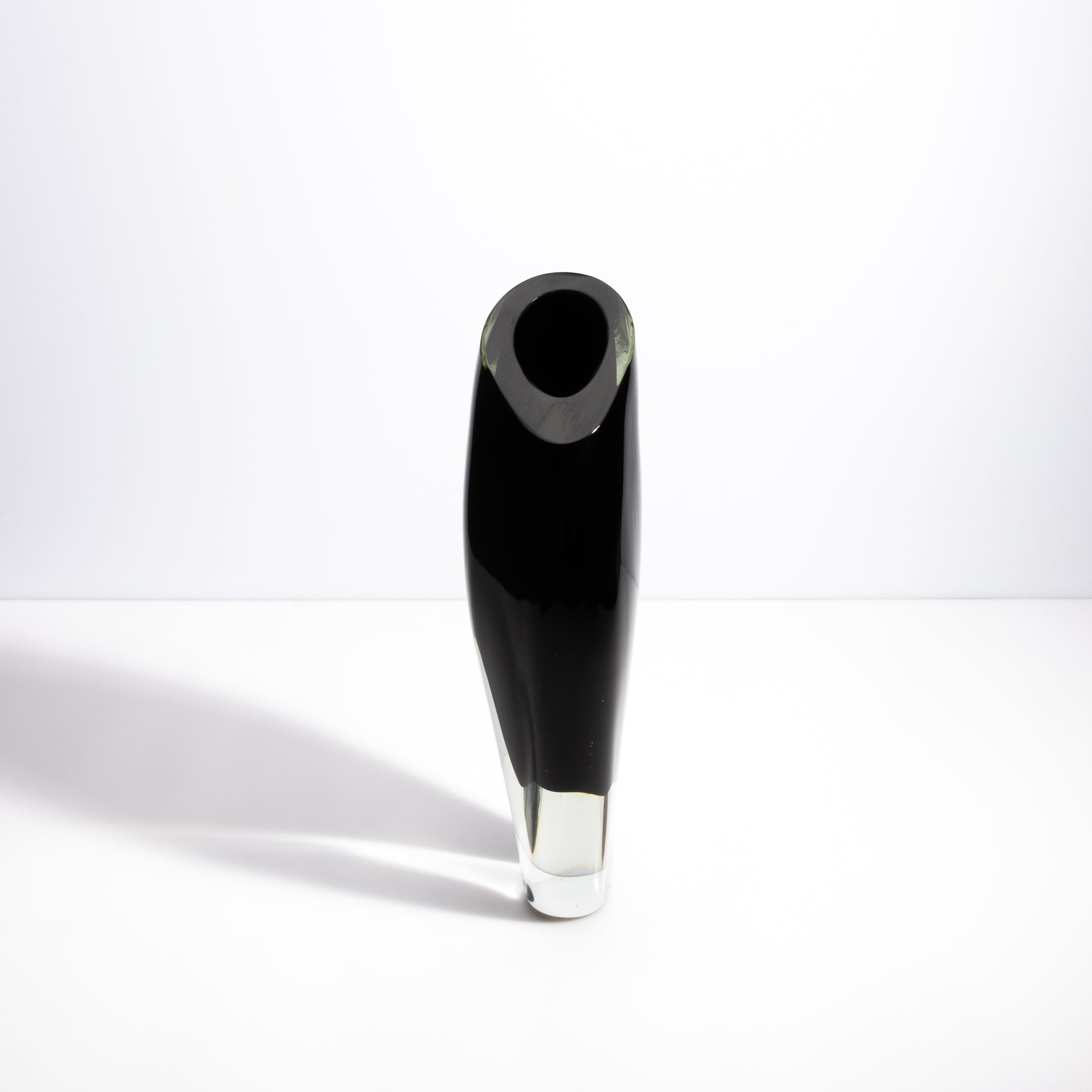 Murano Vase With Side Cut in Onyx Black