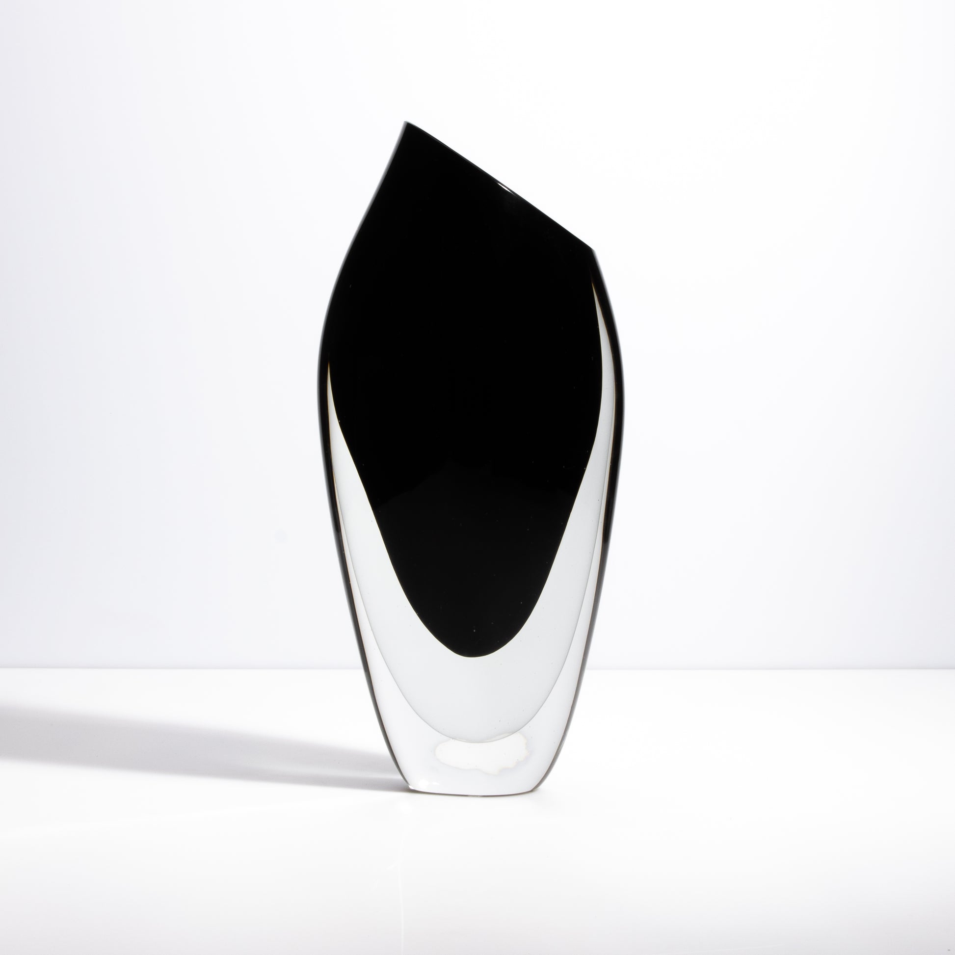 Murano Vase With Side Cut in Onyx Black