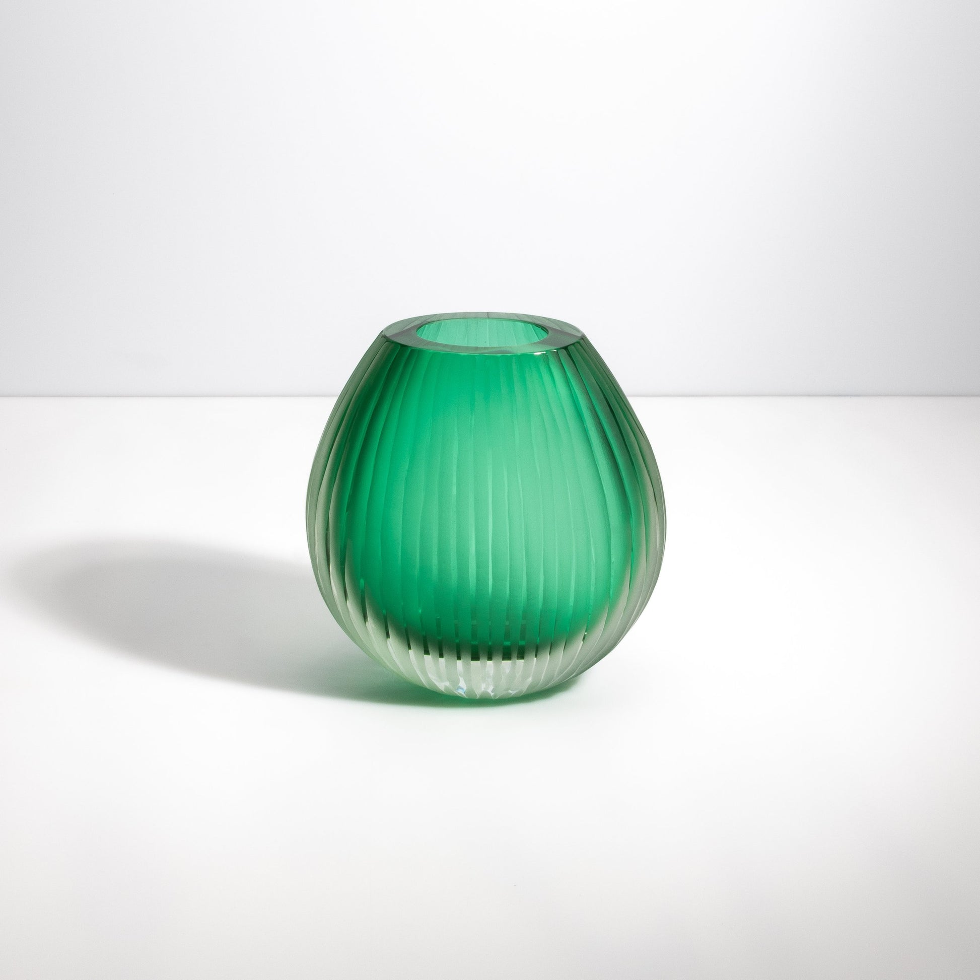 Murano Supreme Vase in Emerald Green