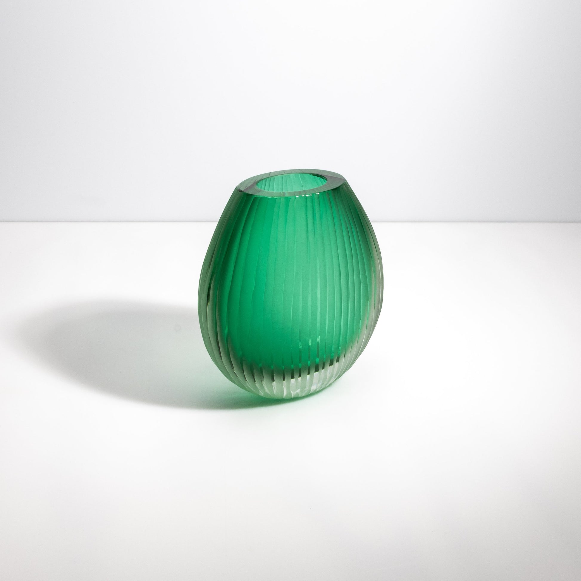 Murano Supreme Vase in Emerald Green