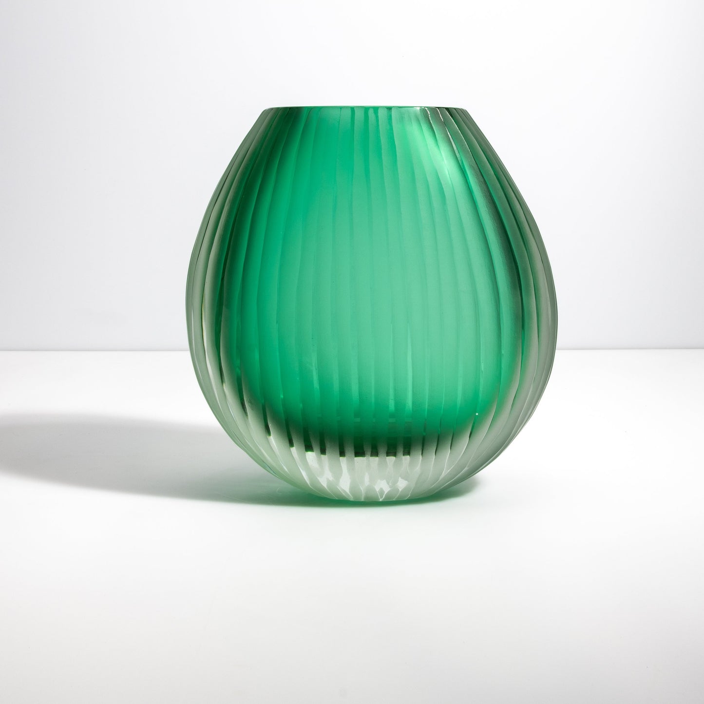 Murano Supreme Vase in Emerald Green