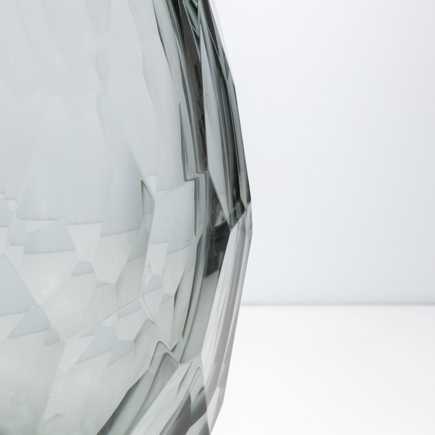 Murano Barrel Vase in Tourmaline