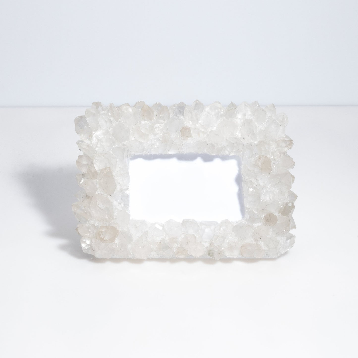 Picture Frame Horizontal White Quartz