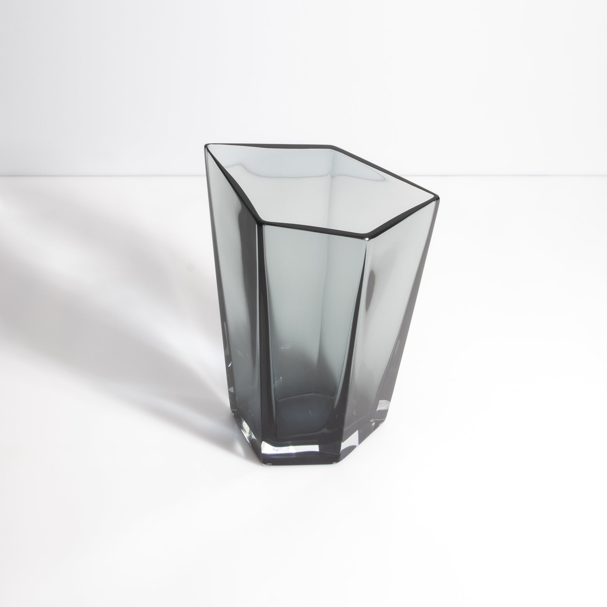 Murano Penta Vase in Grey