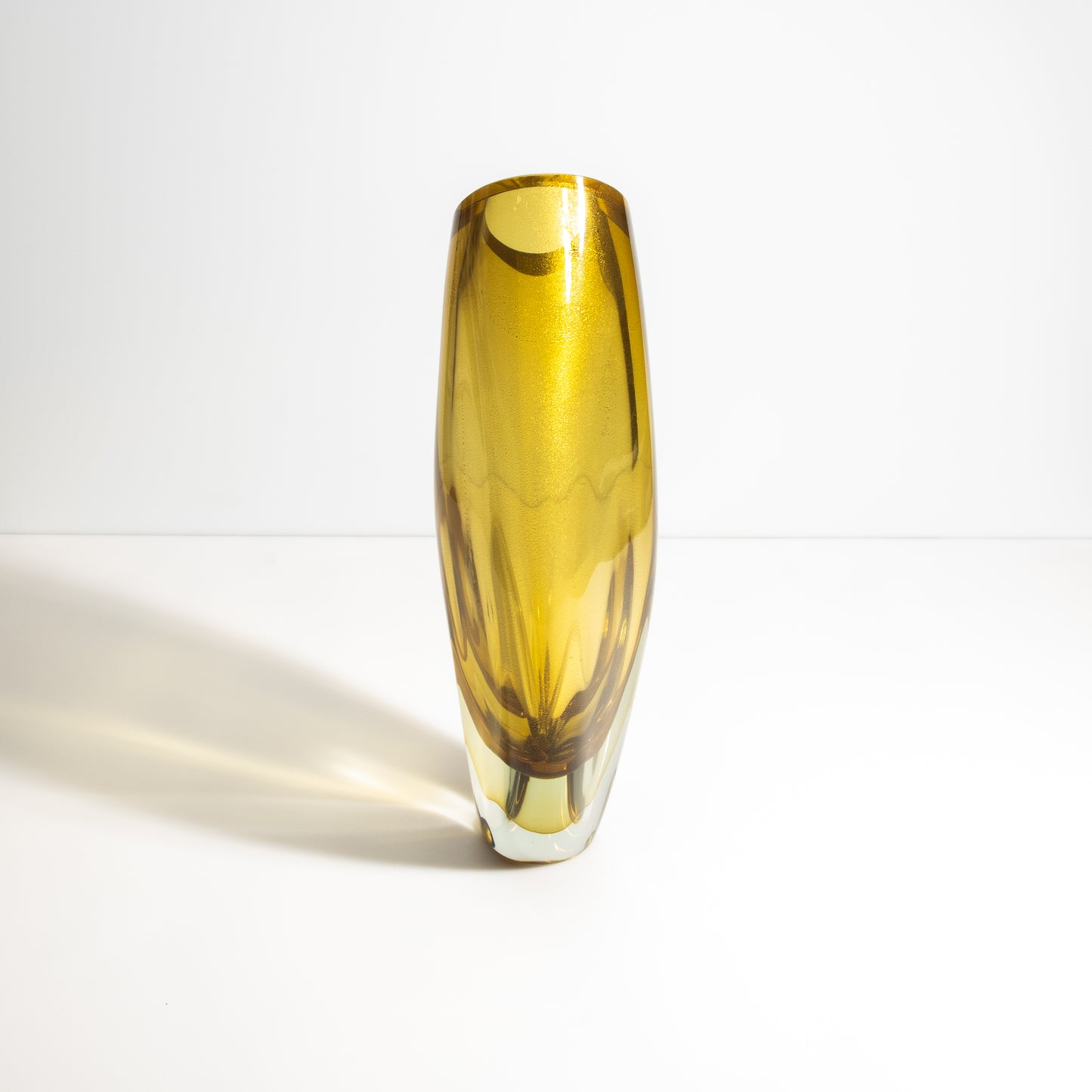 Murano Teardrop Vase in Amber with 24-Karat Gold Flecks