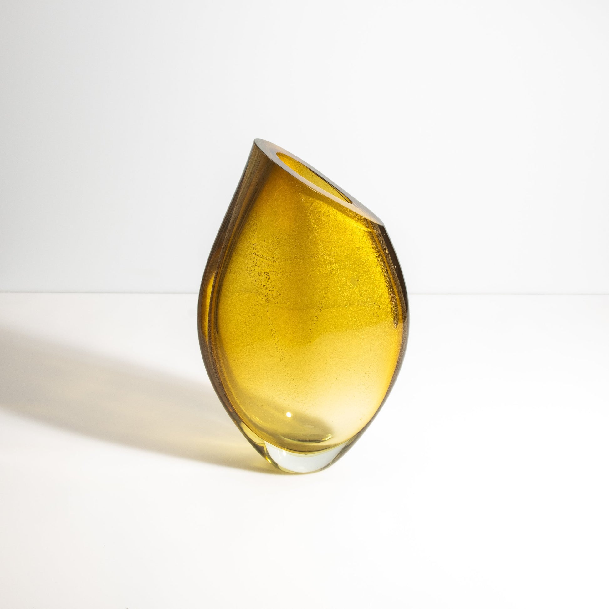Murano Teardrop Vase in Amber with 24-Karat Gold Flecks