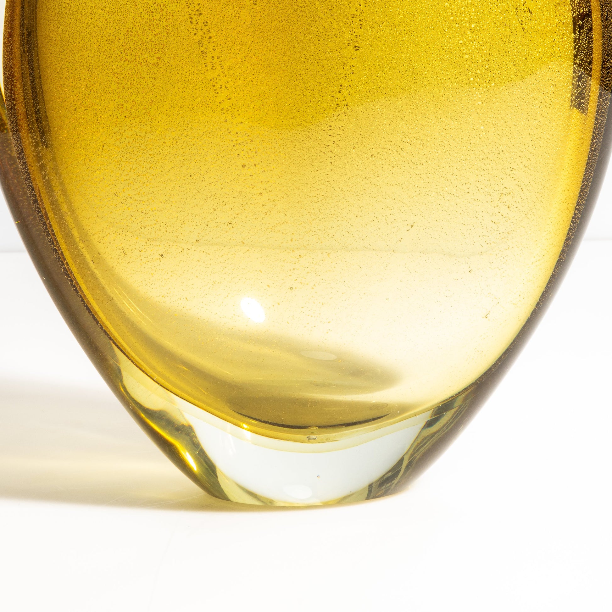 Murano Teardrop Vase in Amber with 24-Karat Gold Flecks