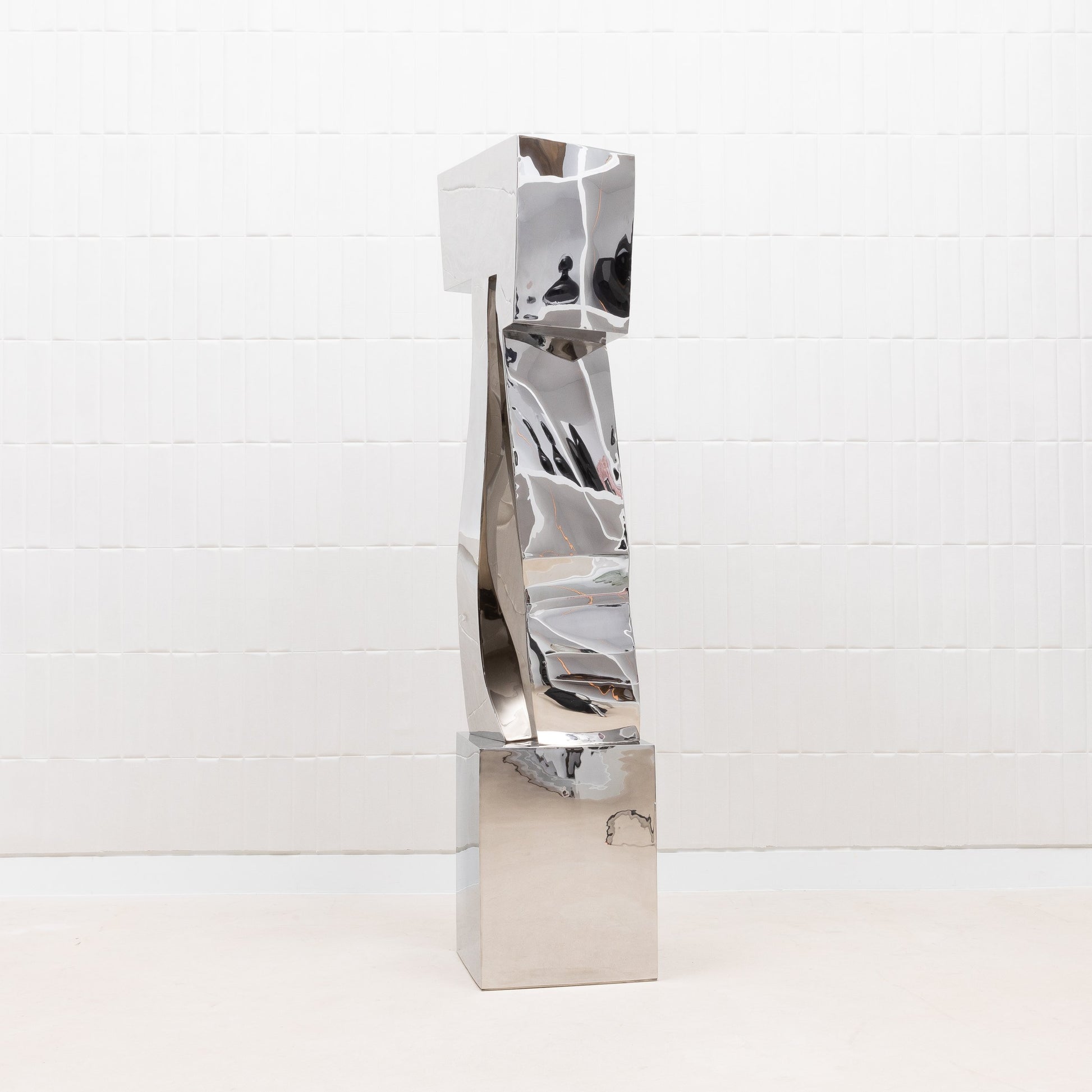 "LEIF" by Patrick Coard Paris