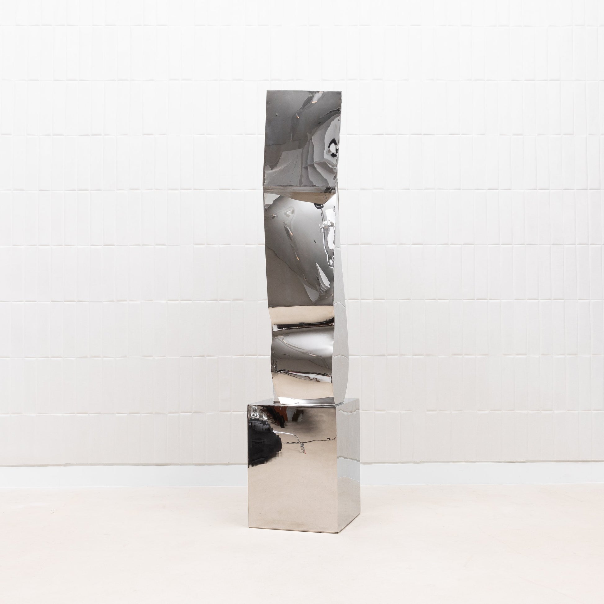 "LEIF" by Patrick Coard Paris