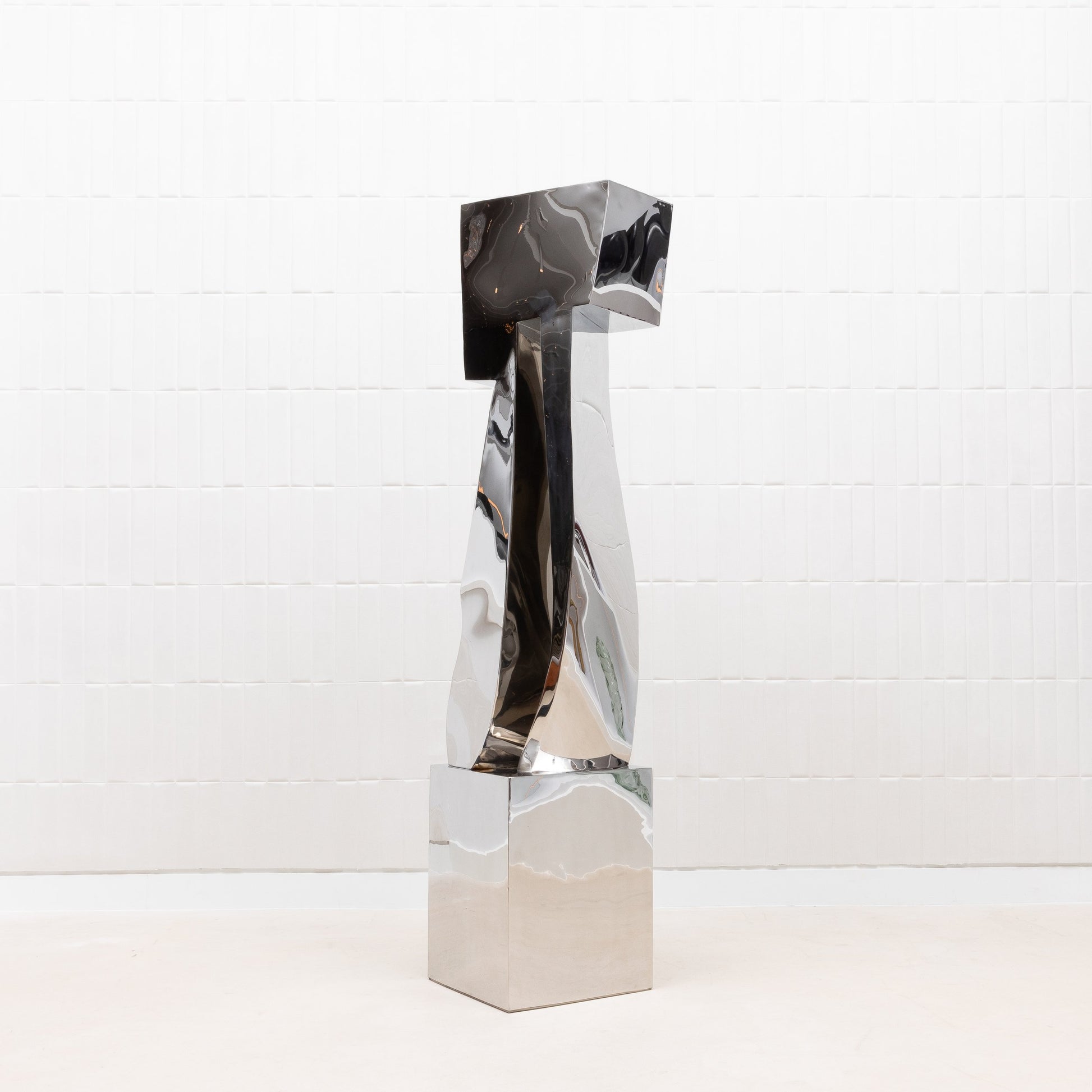 "LEIF" by Patrick Coard Paris
