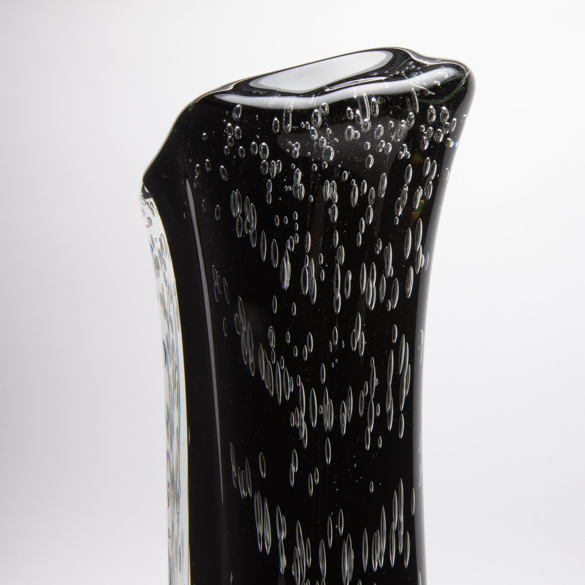Murano Vase with Bubbles in Clear and Onyx Black