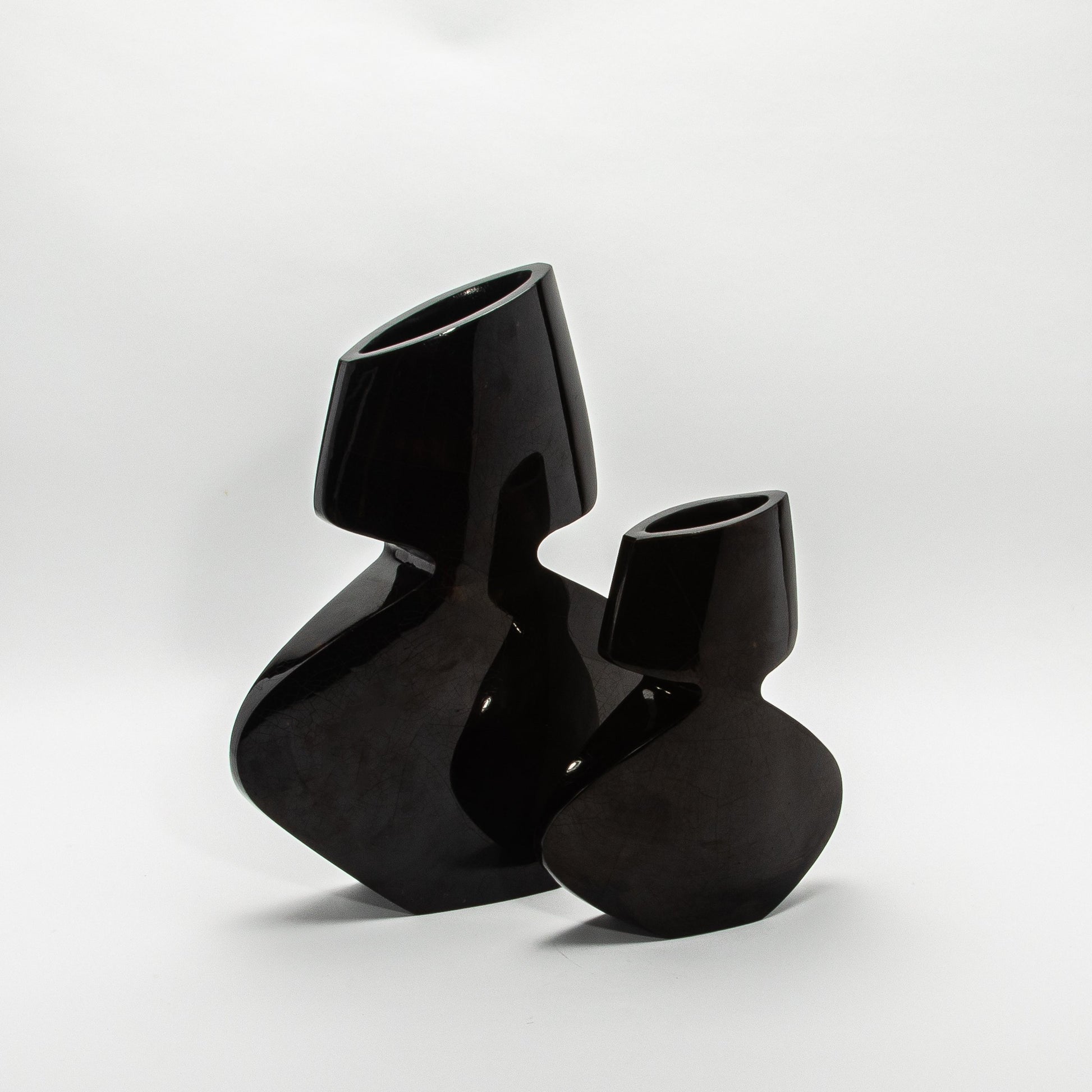 Sculptural Vase in Black Shell by R&Y Augousti