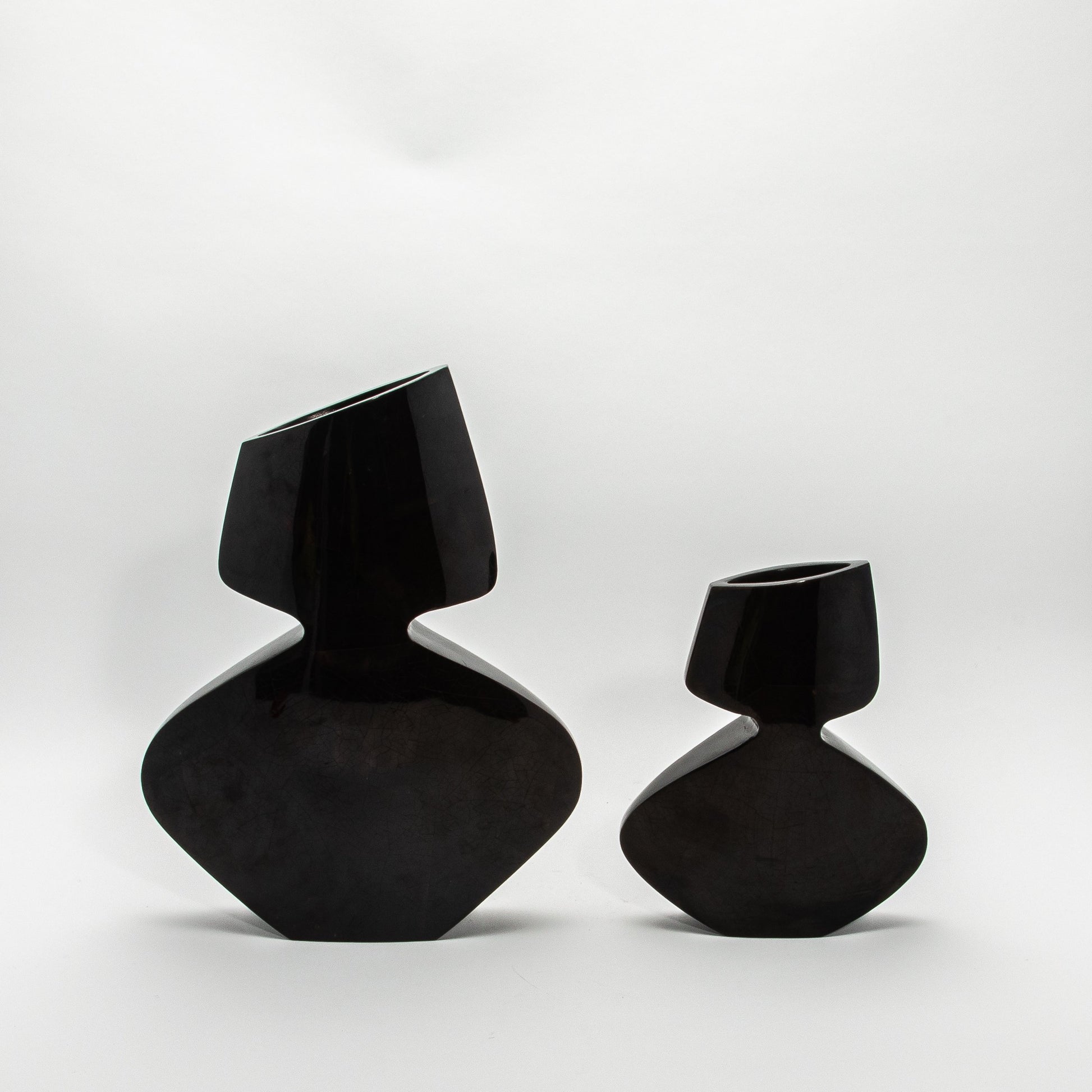 Sculptural Vase in Black Shell by R&Y Augousti