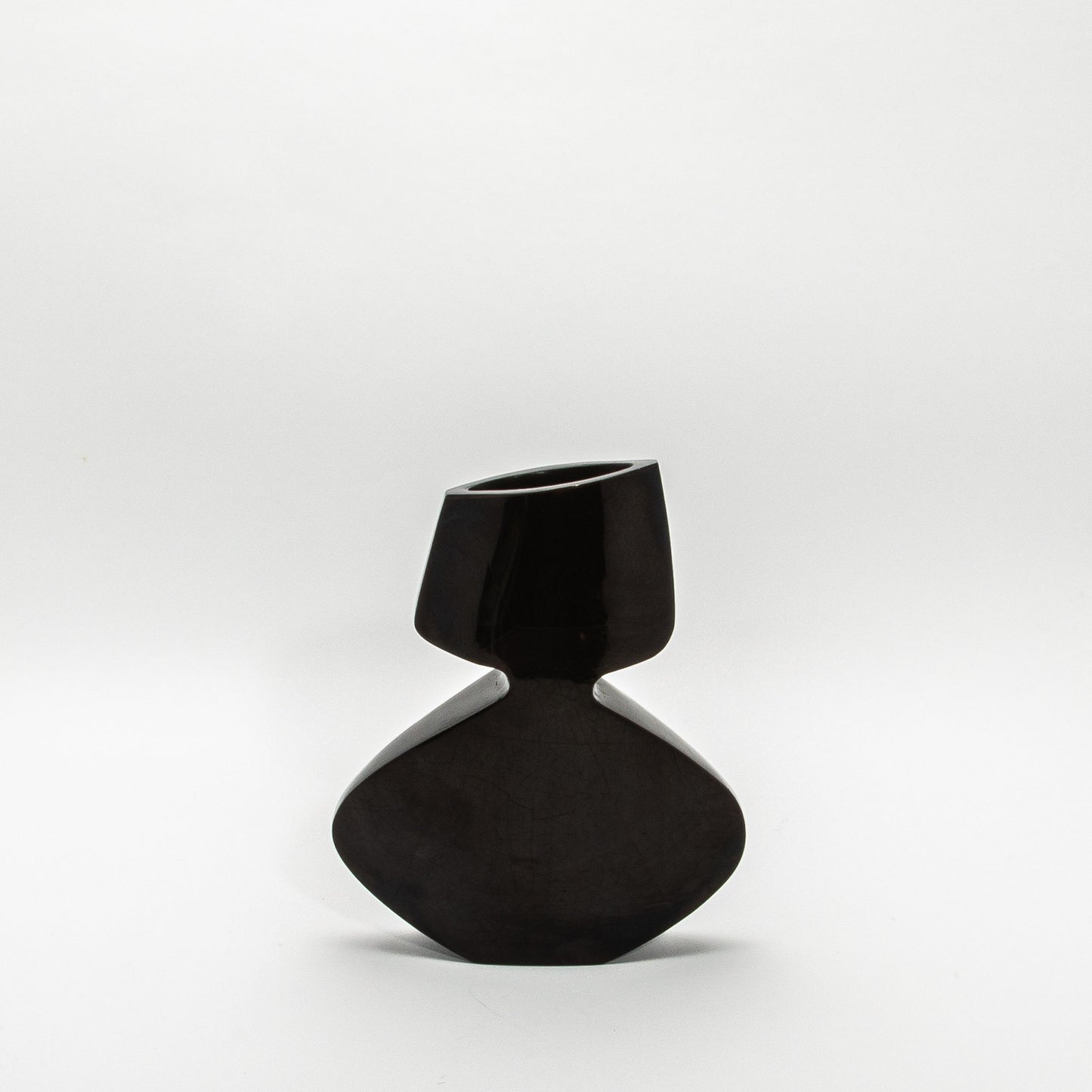Sculptural Vase in Black Shell by R&Y Augousti