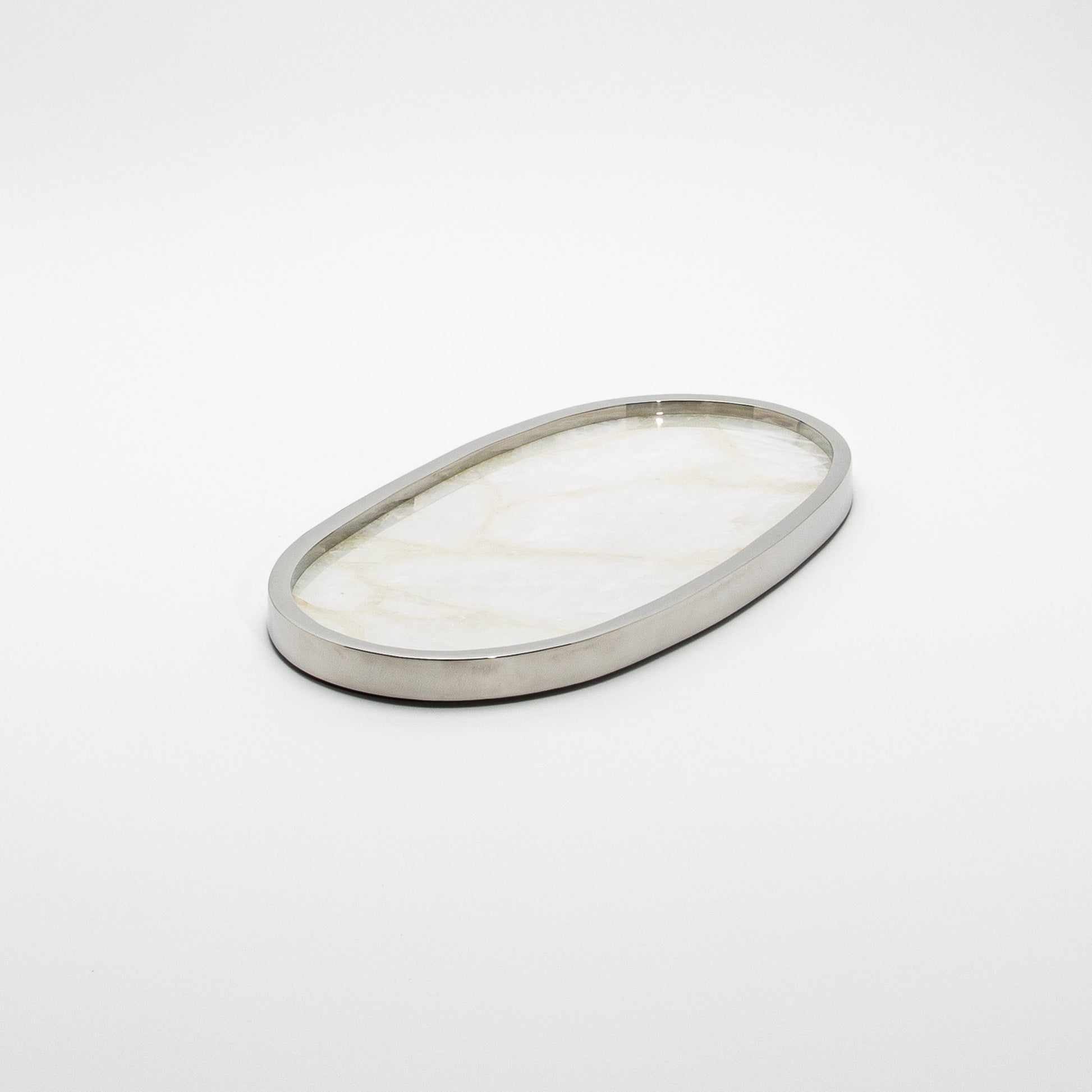 Oval Tray in White Quartz with Polished Stainless Steel by Kifu Paris