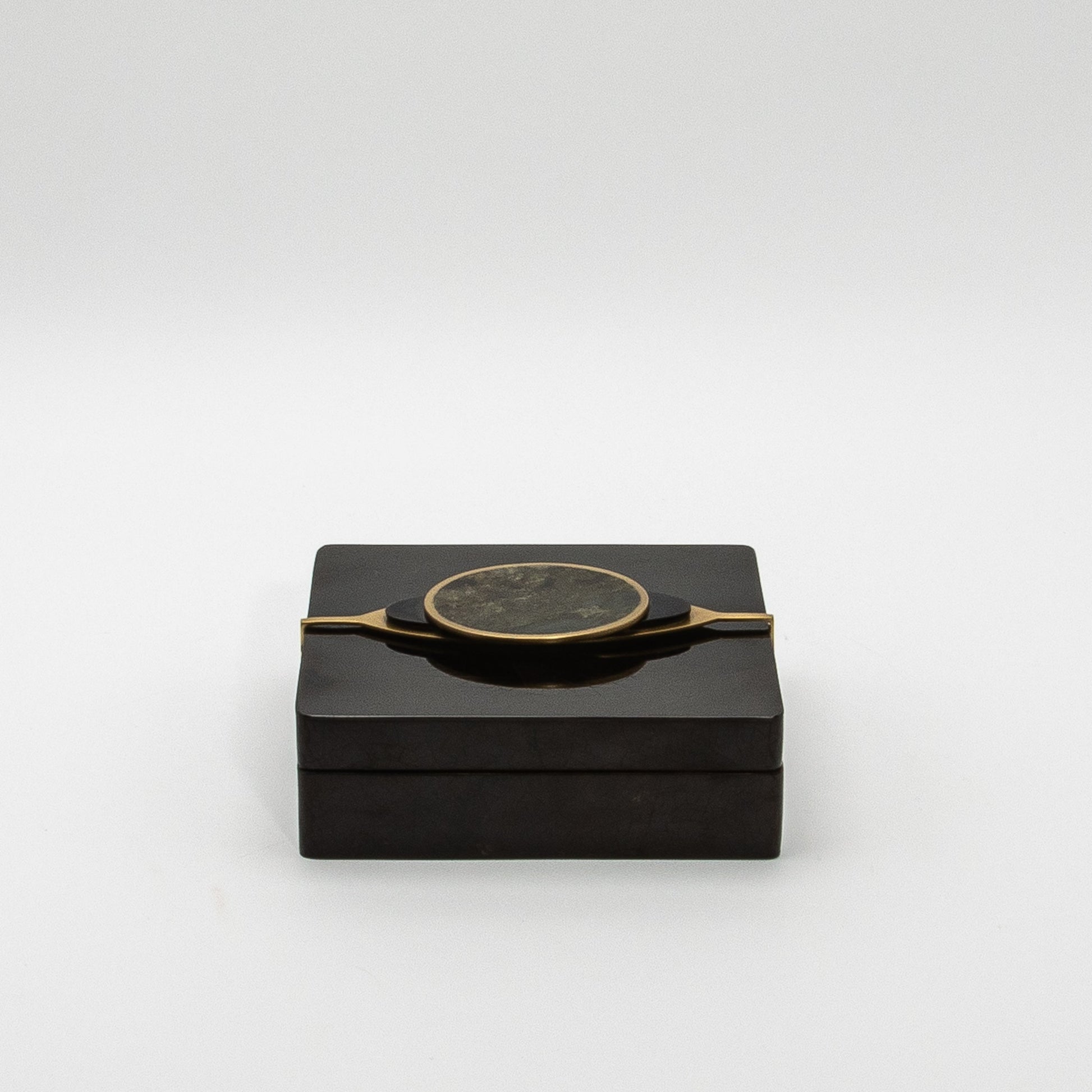 Set of 2 Boxes in Shell with Semi-Precious Stone and Brass by Kifu Paris