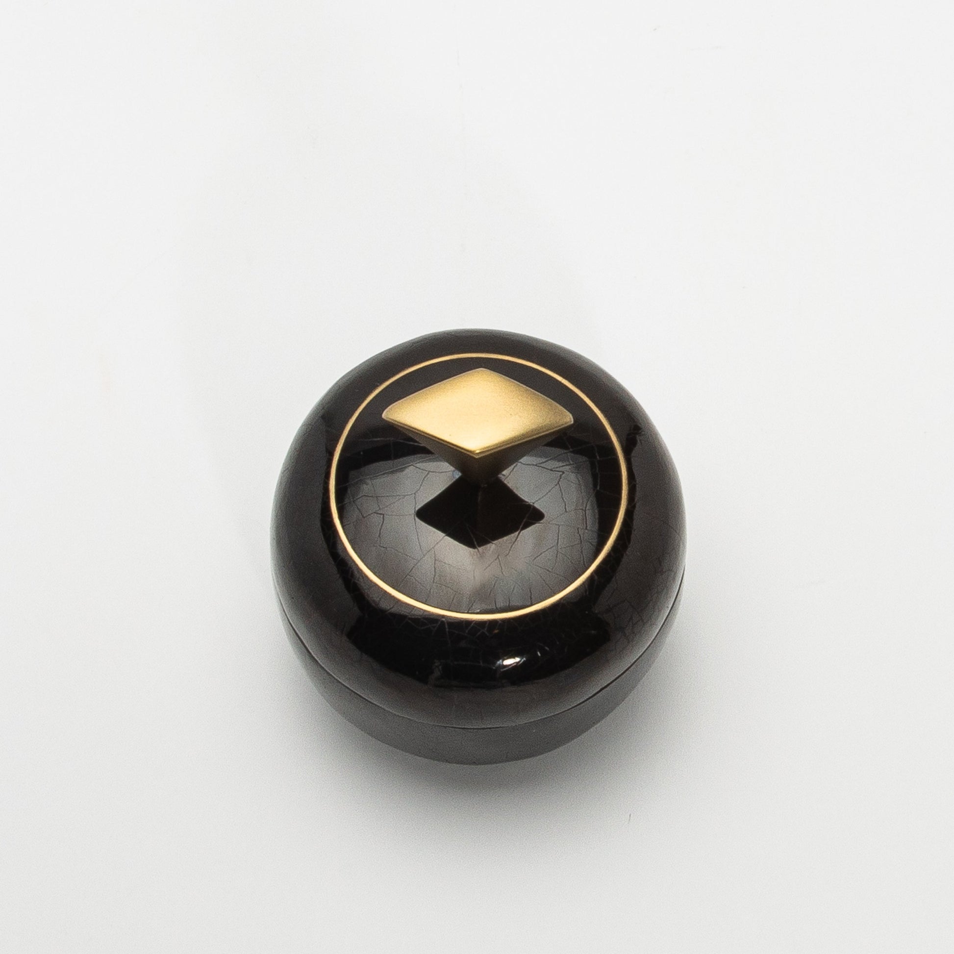 Set of 2 Round Boxes in Black Shell by Kifu Paris