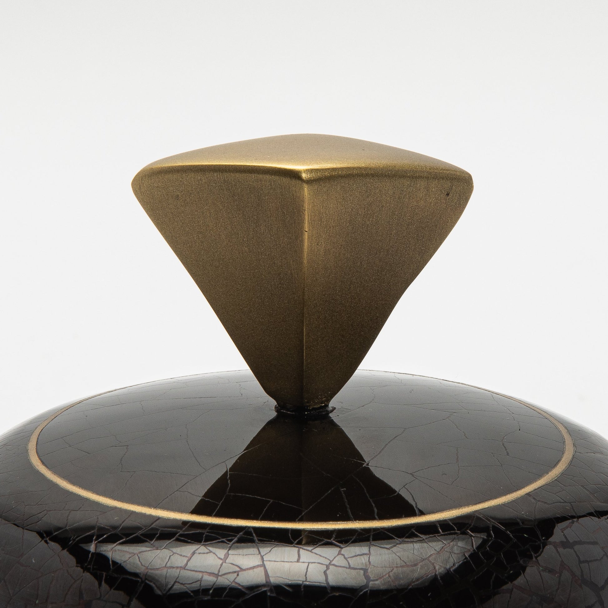 Set of 2 Round Boxes in Black Shell by Kifu Paris