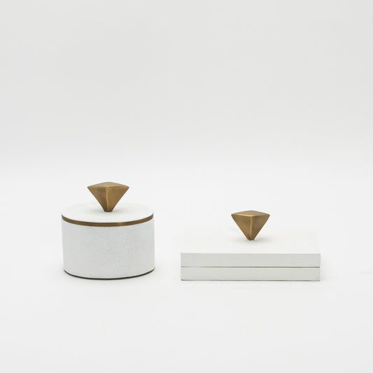 Set of 2 Boxes in White Shagreen with Bronze Patina Brass Knob by Kifu Paris