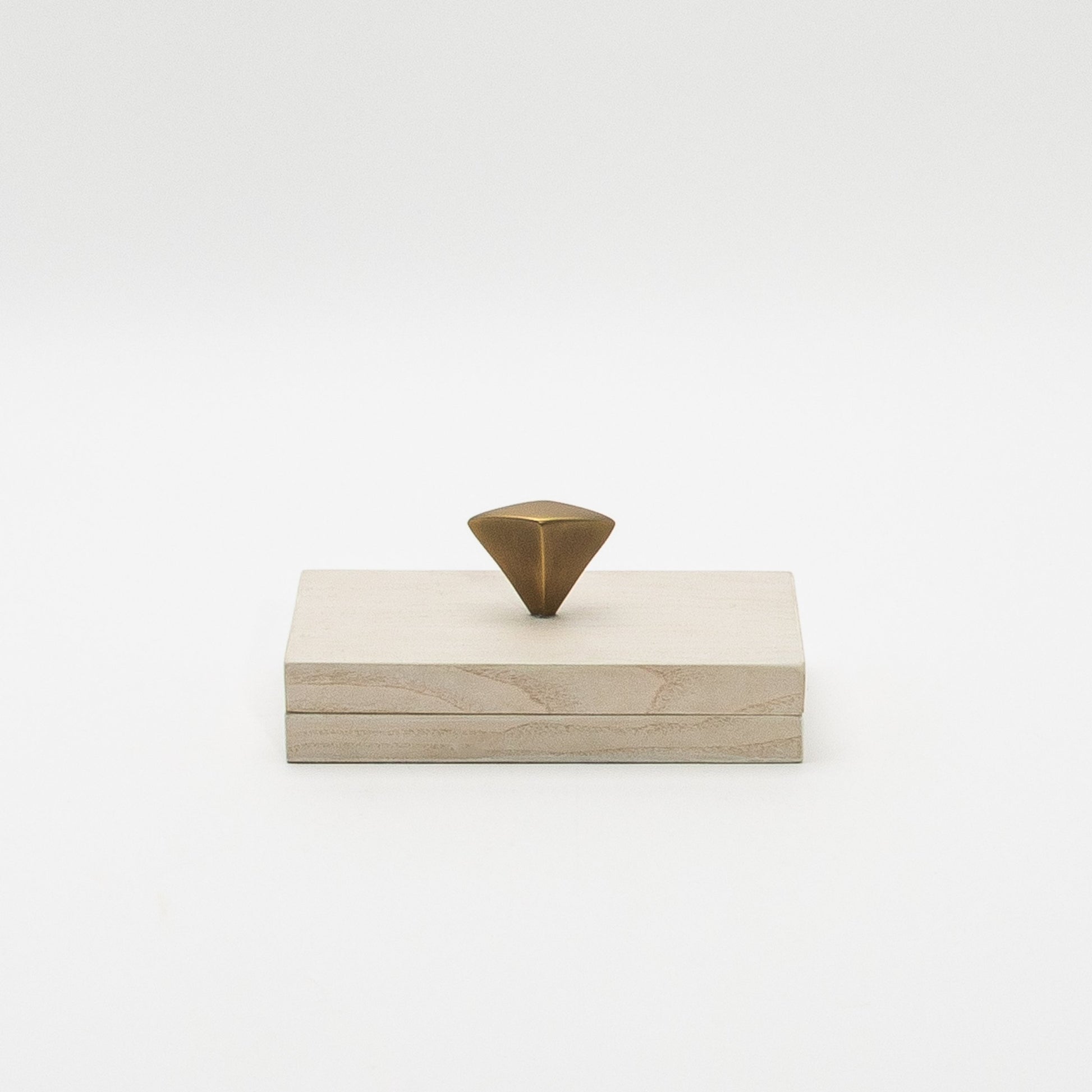 Box in White Oak with Bronze Patina Brass Knob by Kifu Paris