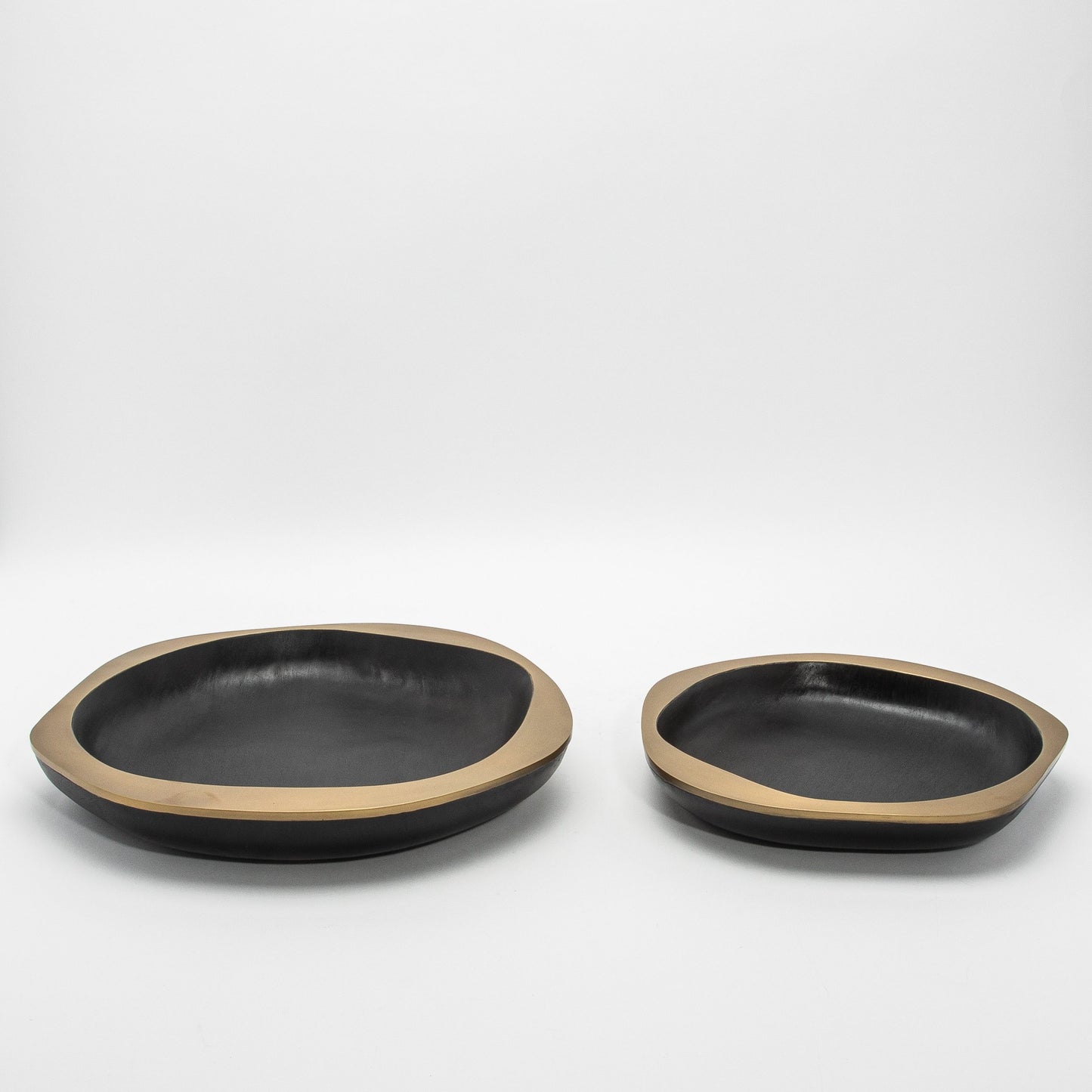 Bowl in Black Oak with Bronze Patina Brass Details by R&Y Augousti