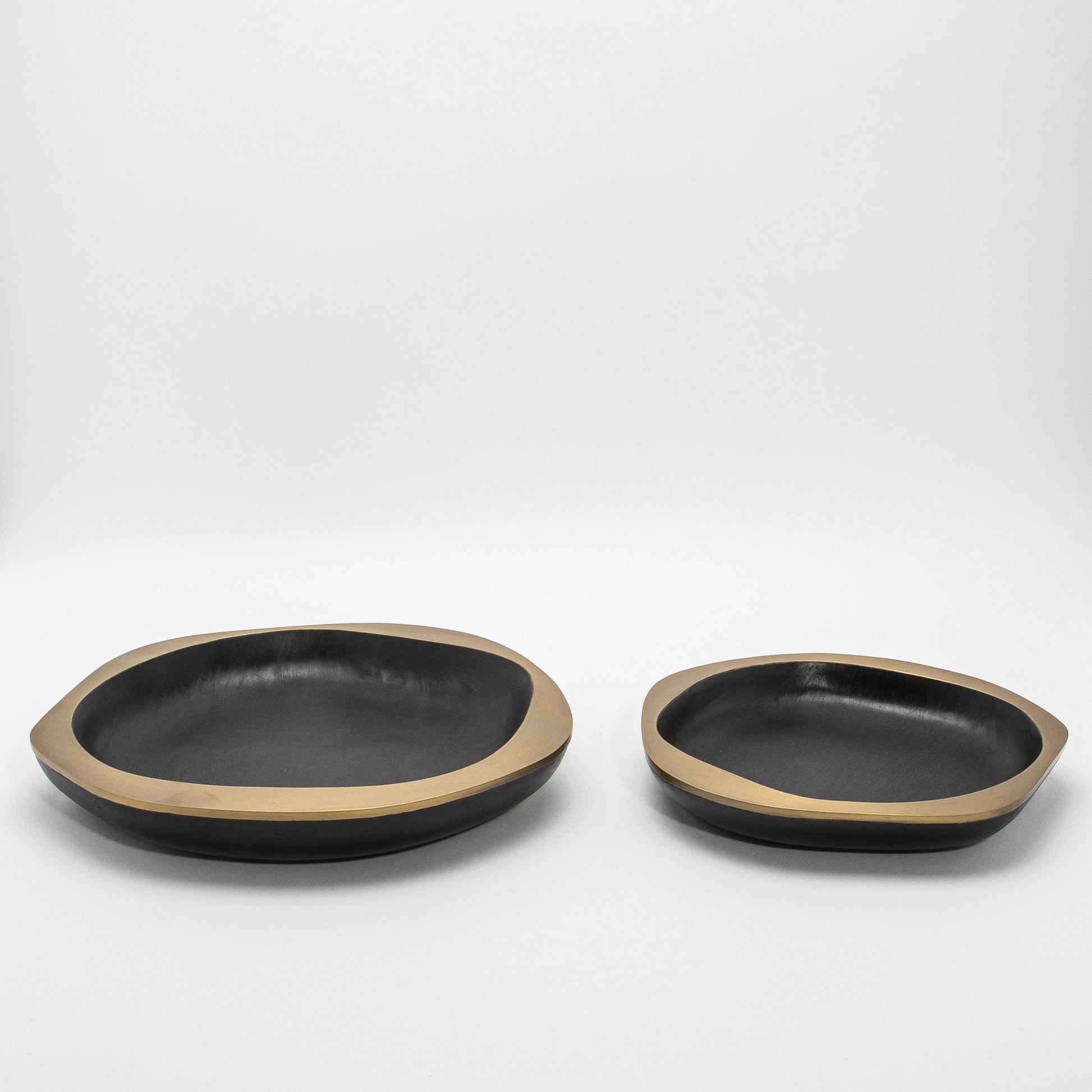 Bowl in Black Oak with Bronze Patina Brass Details by R&Y Augousti