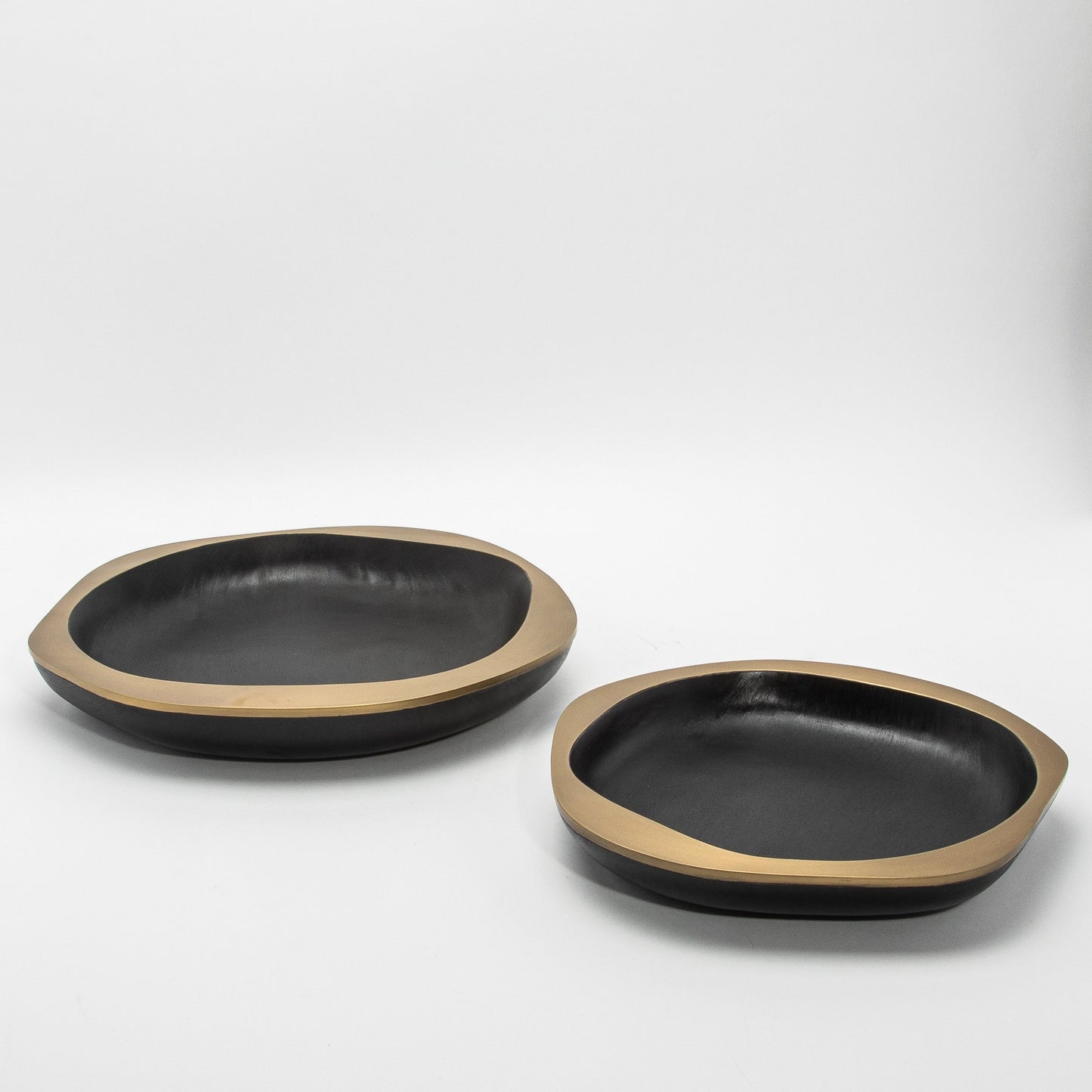 Bowl in Black Oak with Bronze Patina Brass Details by R&Y Augousti