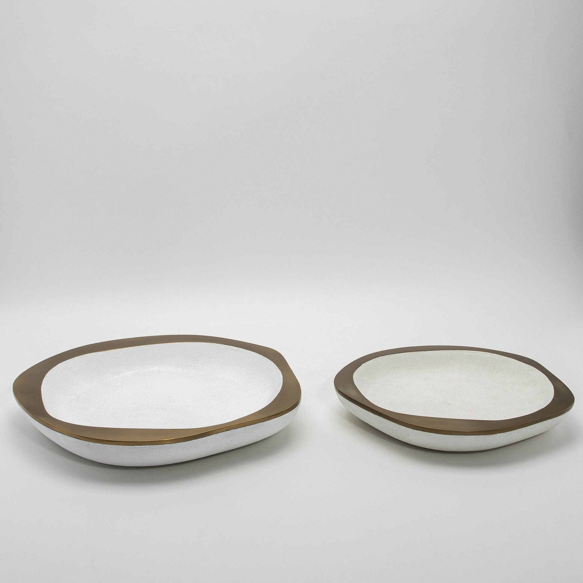 Bowl in White Shagreen with Bronze Patina Brass Details R&Y Augousti