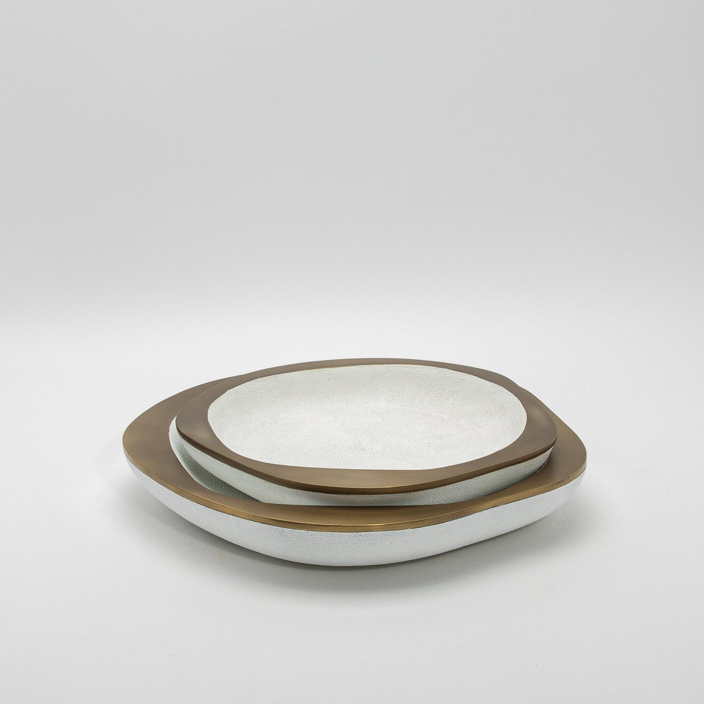 Bowl in White Shagreen with Bronze Patina Brass Details R&Y Augousti