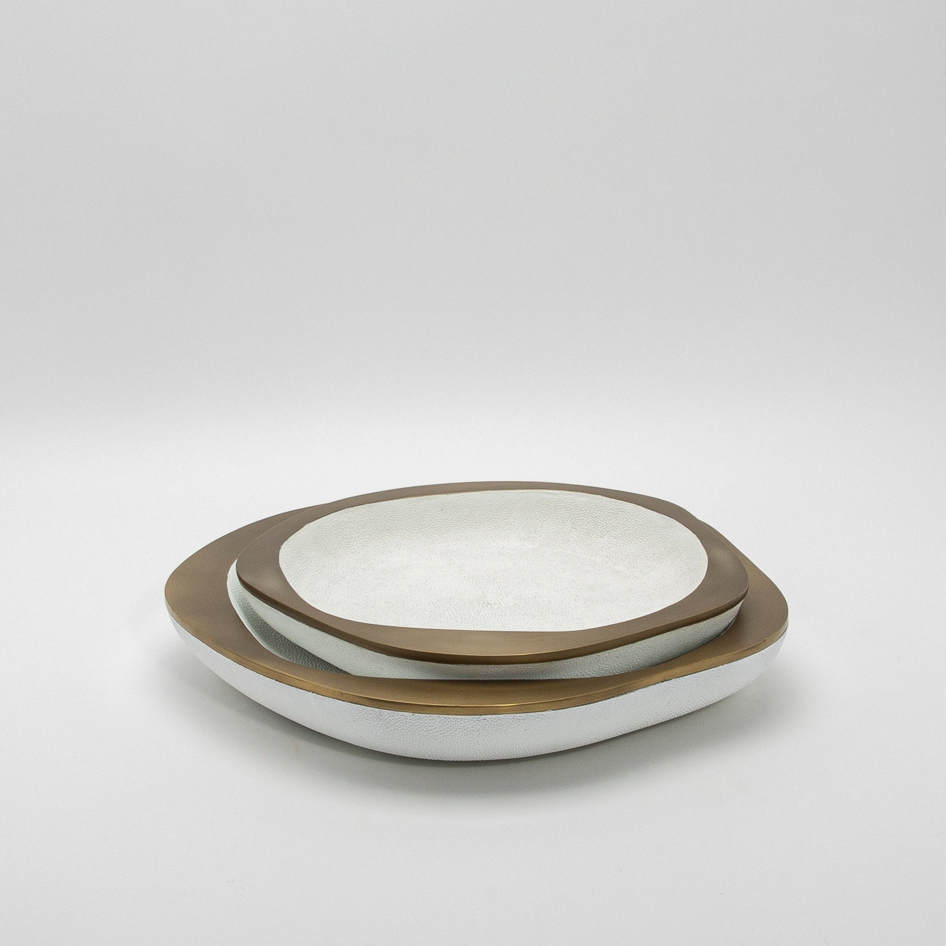 Bowl in White Shagreen with Bronze Patina Brass Details R&Y Augousti