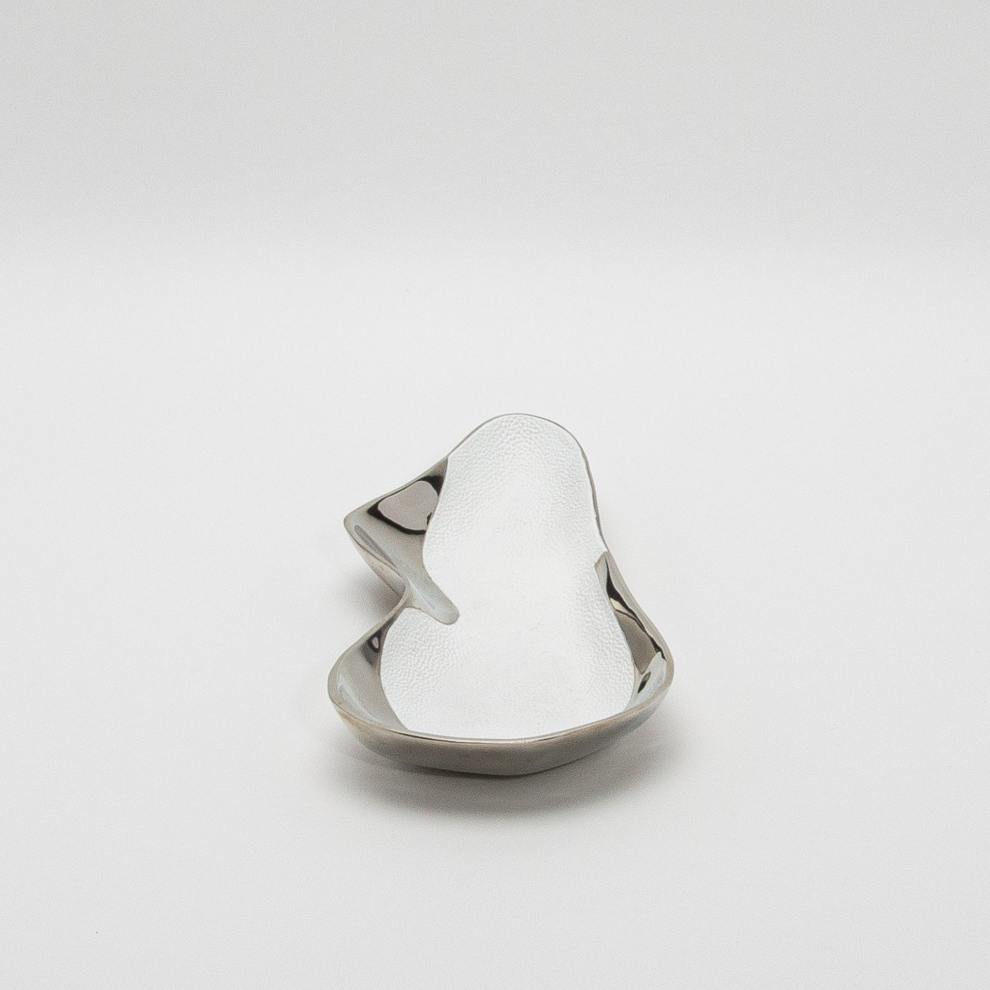 Bowl in Stainless Steel with White Shagreen Details by KIFU Paris