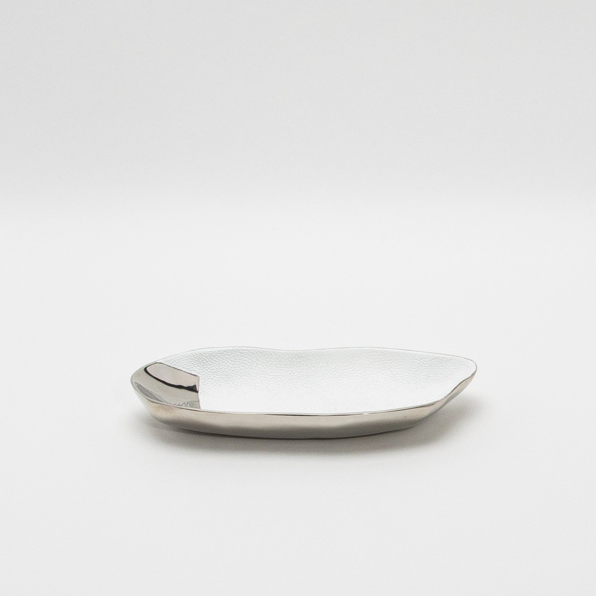Bowl in Stainless Steel with White Shagreen Details by KIFU Paris
