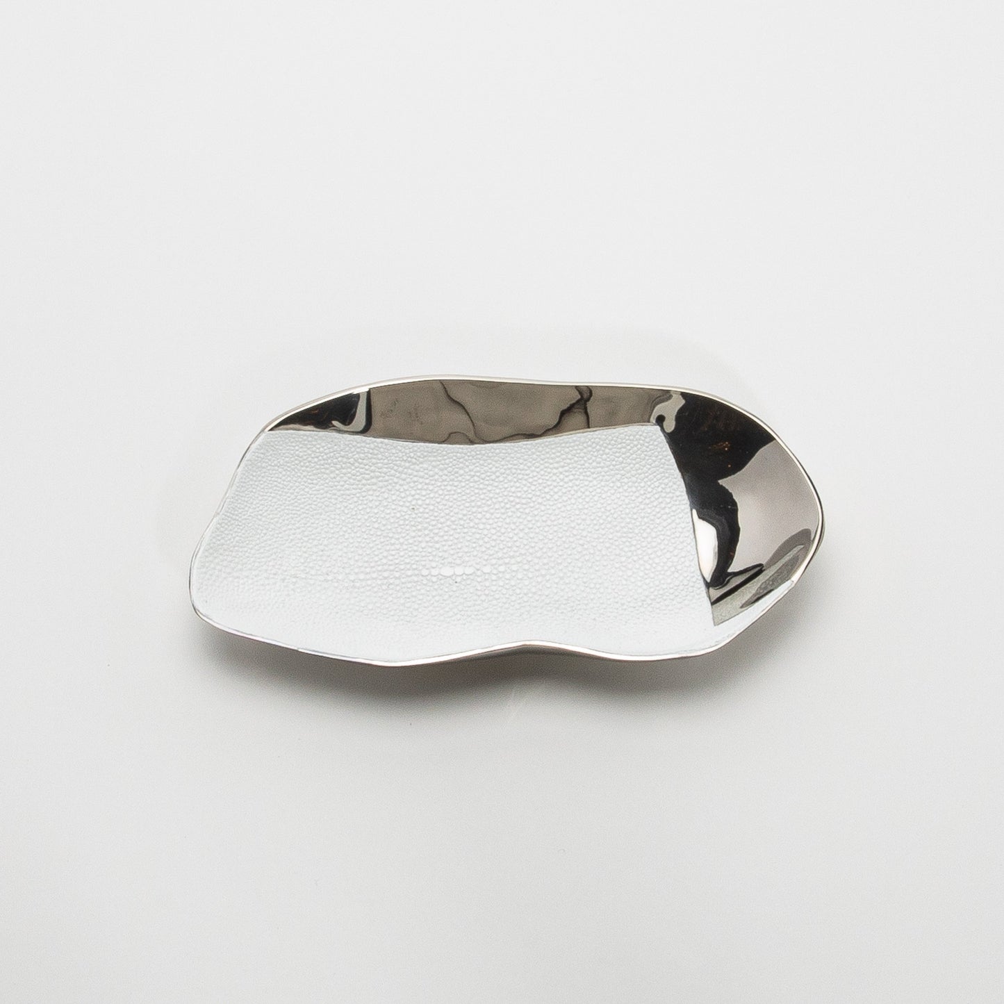 Bowl in Stainless Steel with White Shagreen Details by KIFU Paris